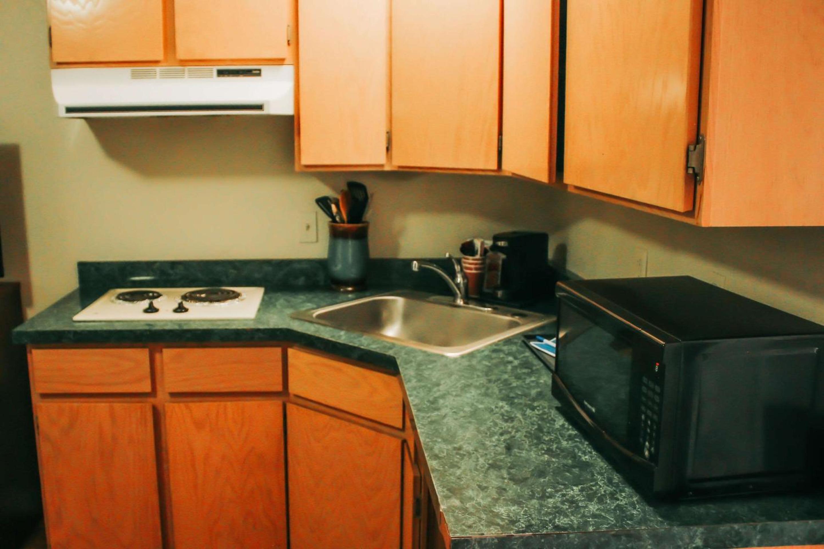 Executive King Suite - Photo 16