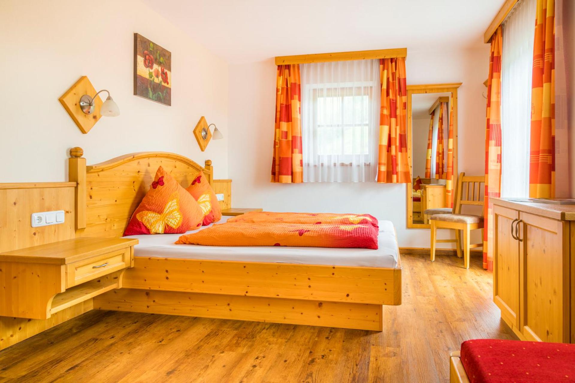 Three-Bedroom Apartment with Balcony