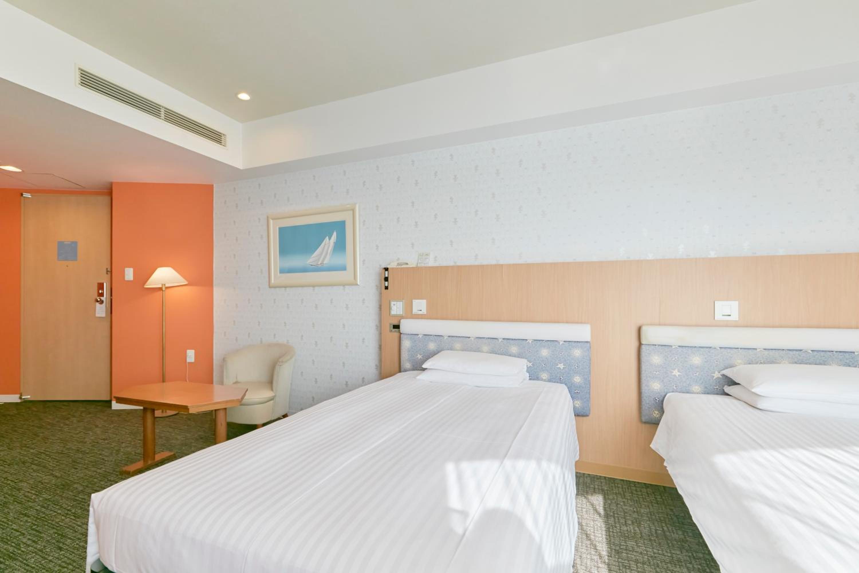 Hollywood Twin Room