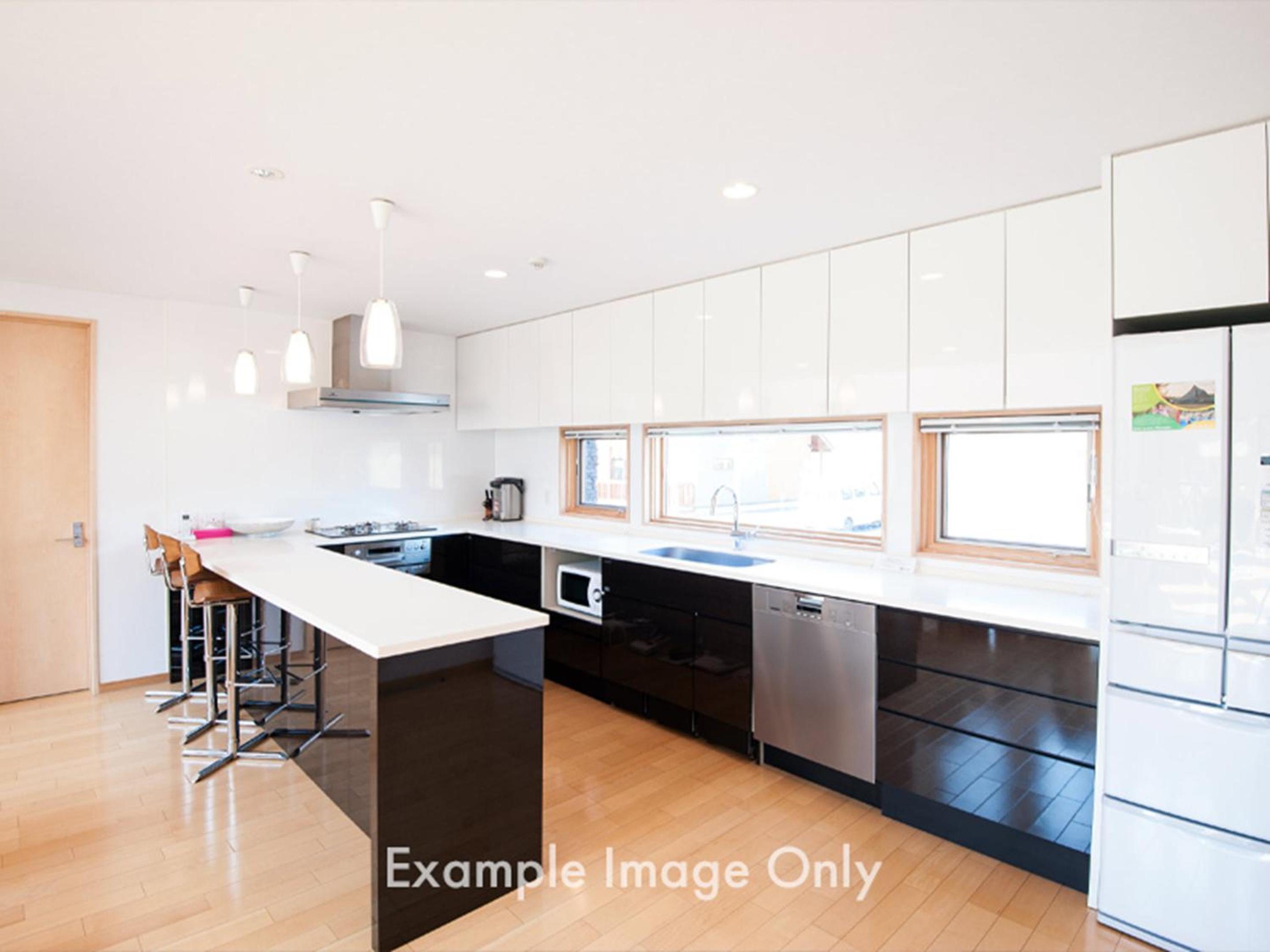 5Bedroom Premium photo 2