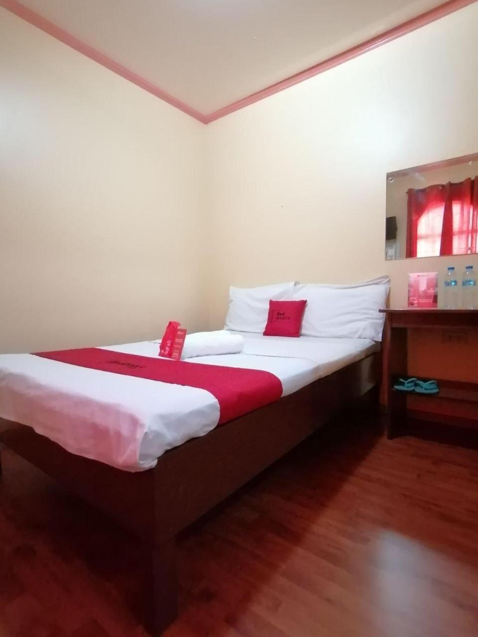 Standard Double Room - Photo 1