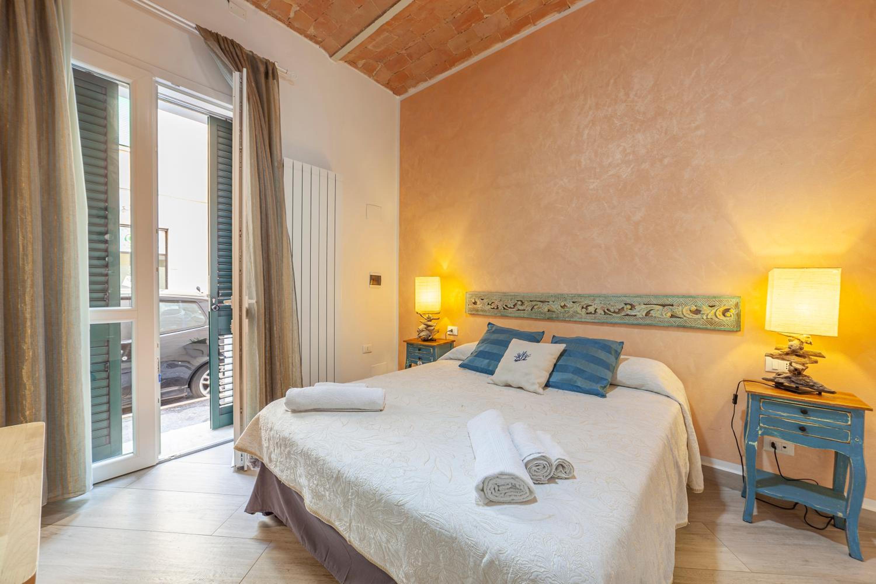 Standard Double Room - Photo 1