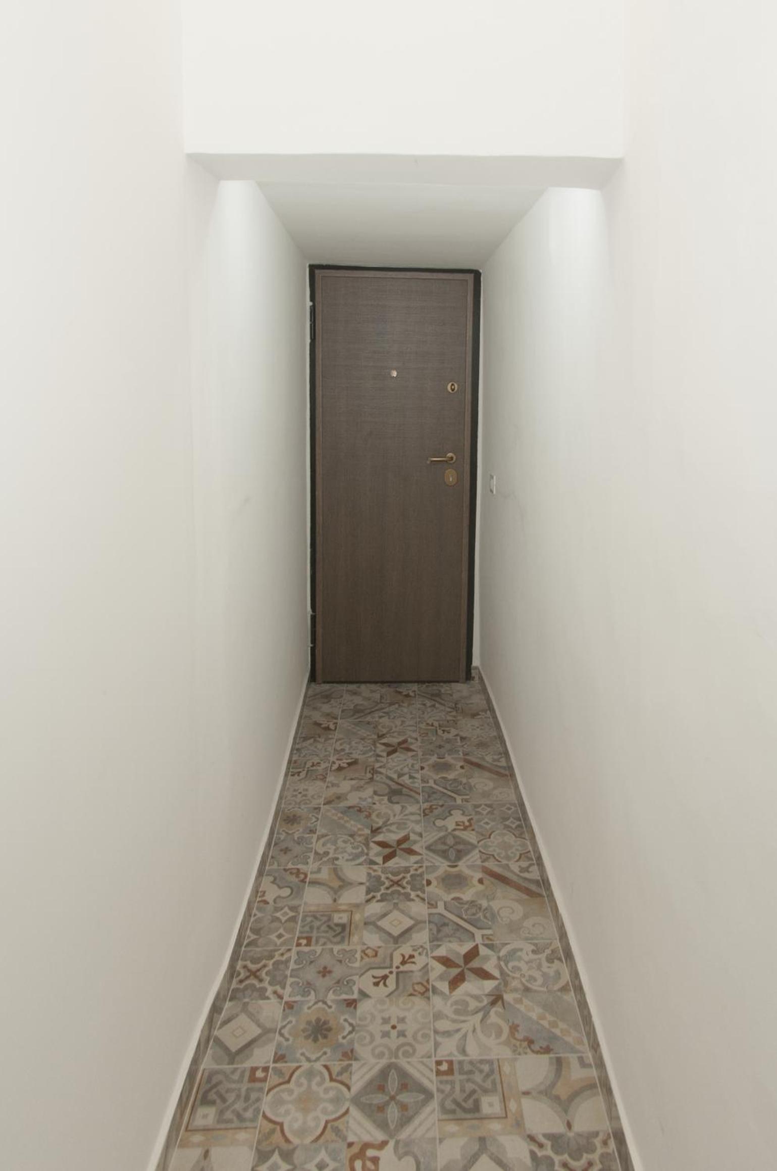 Double Room with Spa Bath - Photo 8