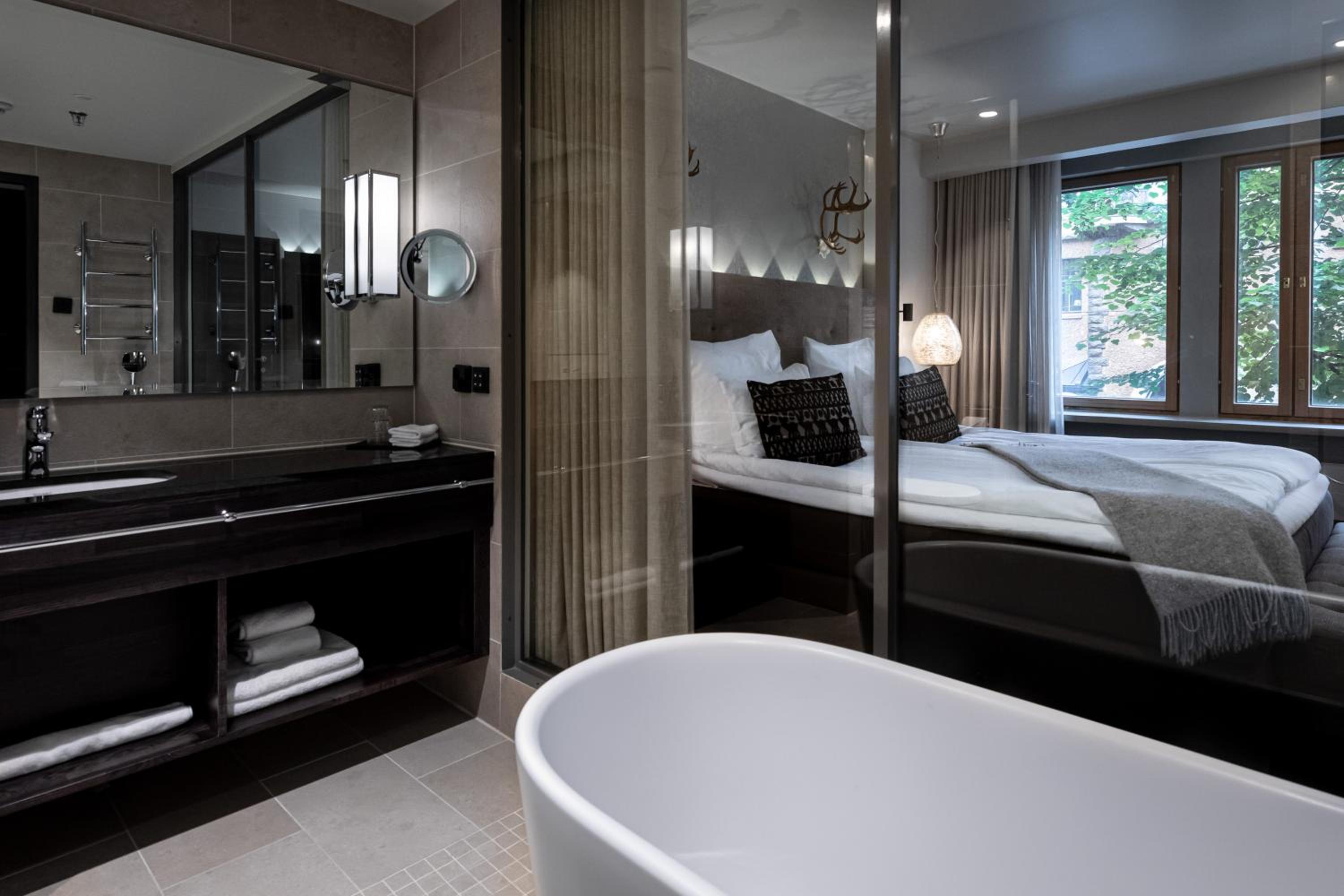 Arctic DeLuxe Double - Bathtub