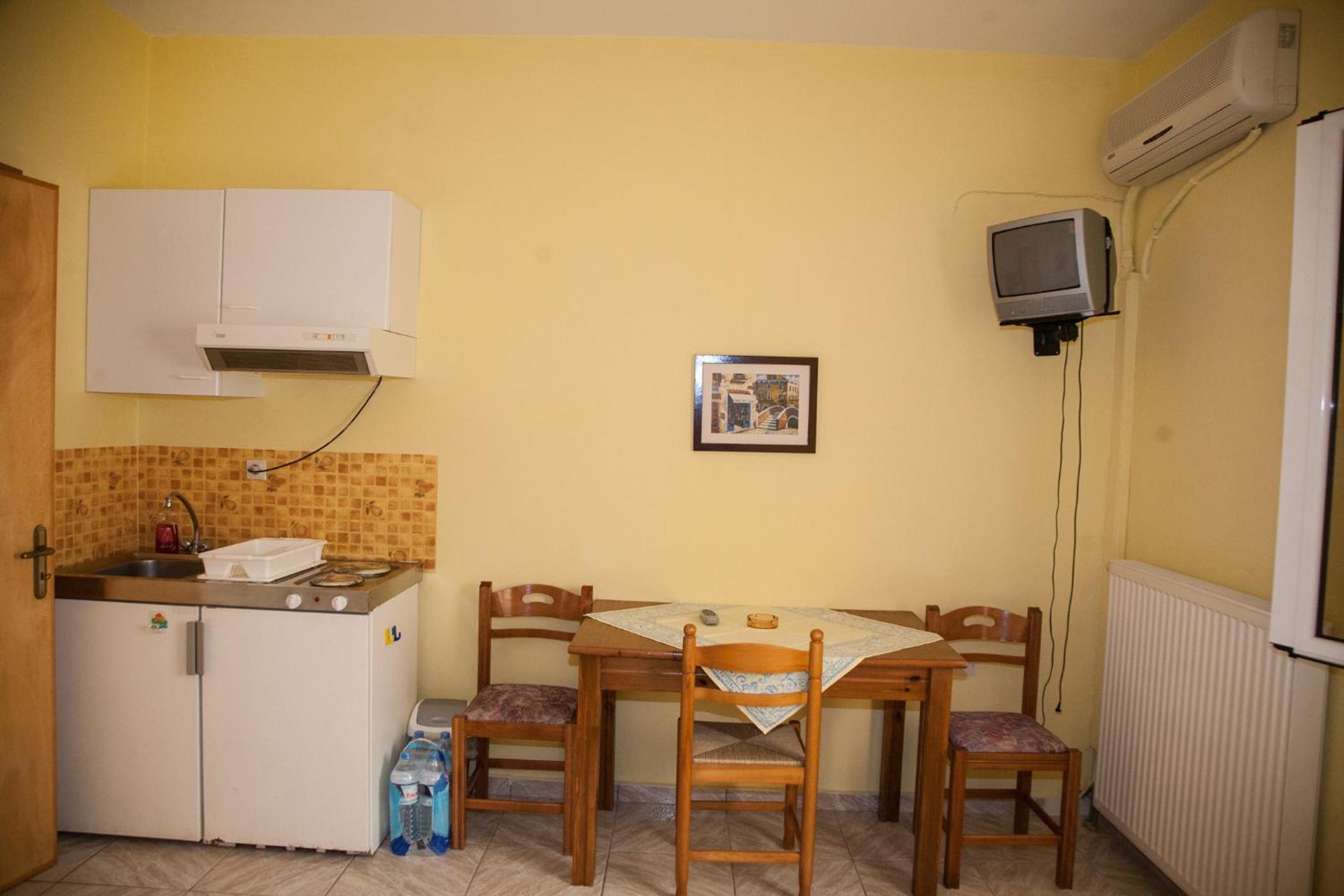 Two-Bedroom Apartment with Terrace photo 2