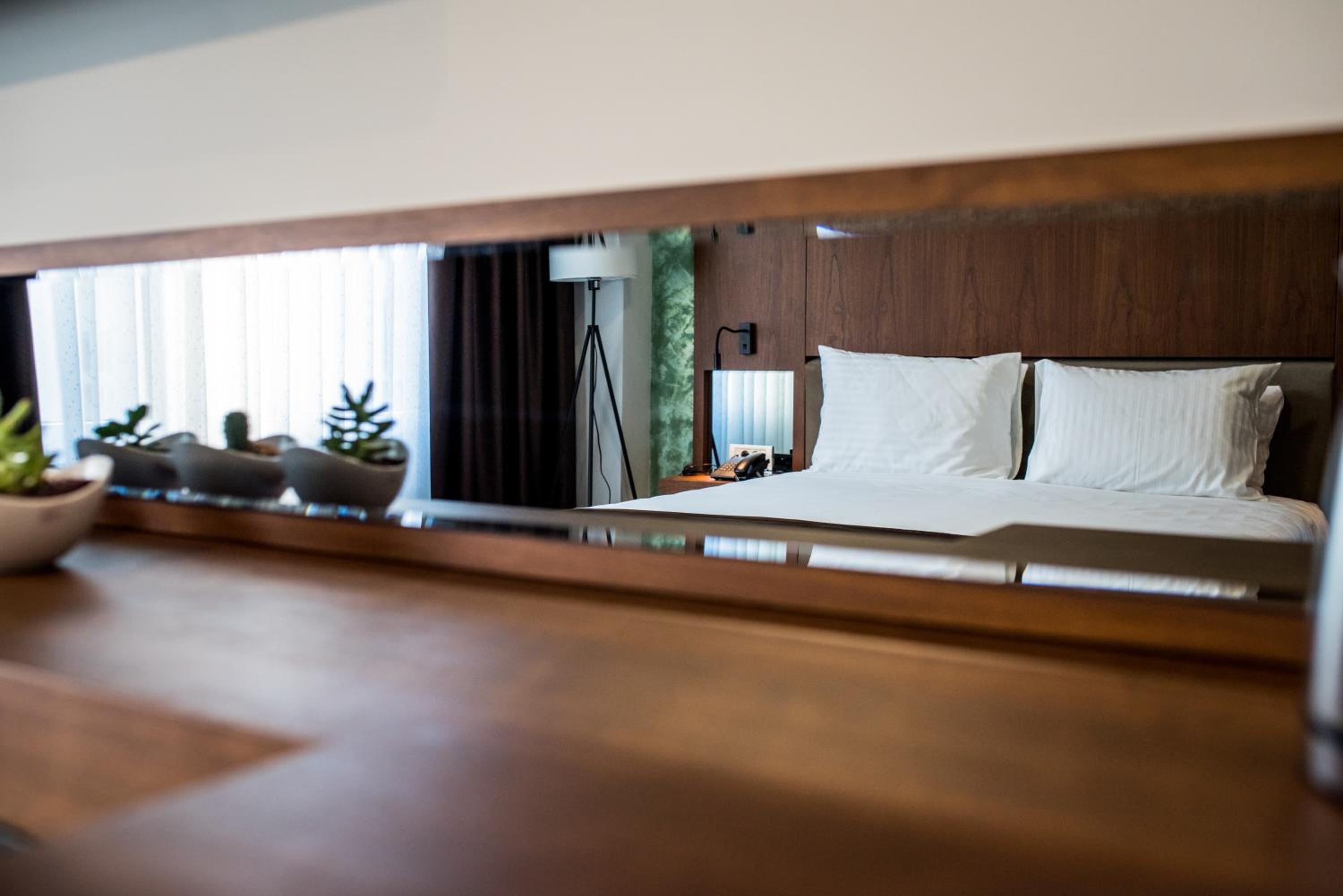 Superior Double or Twin Room - Photo 4