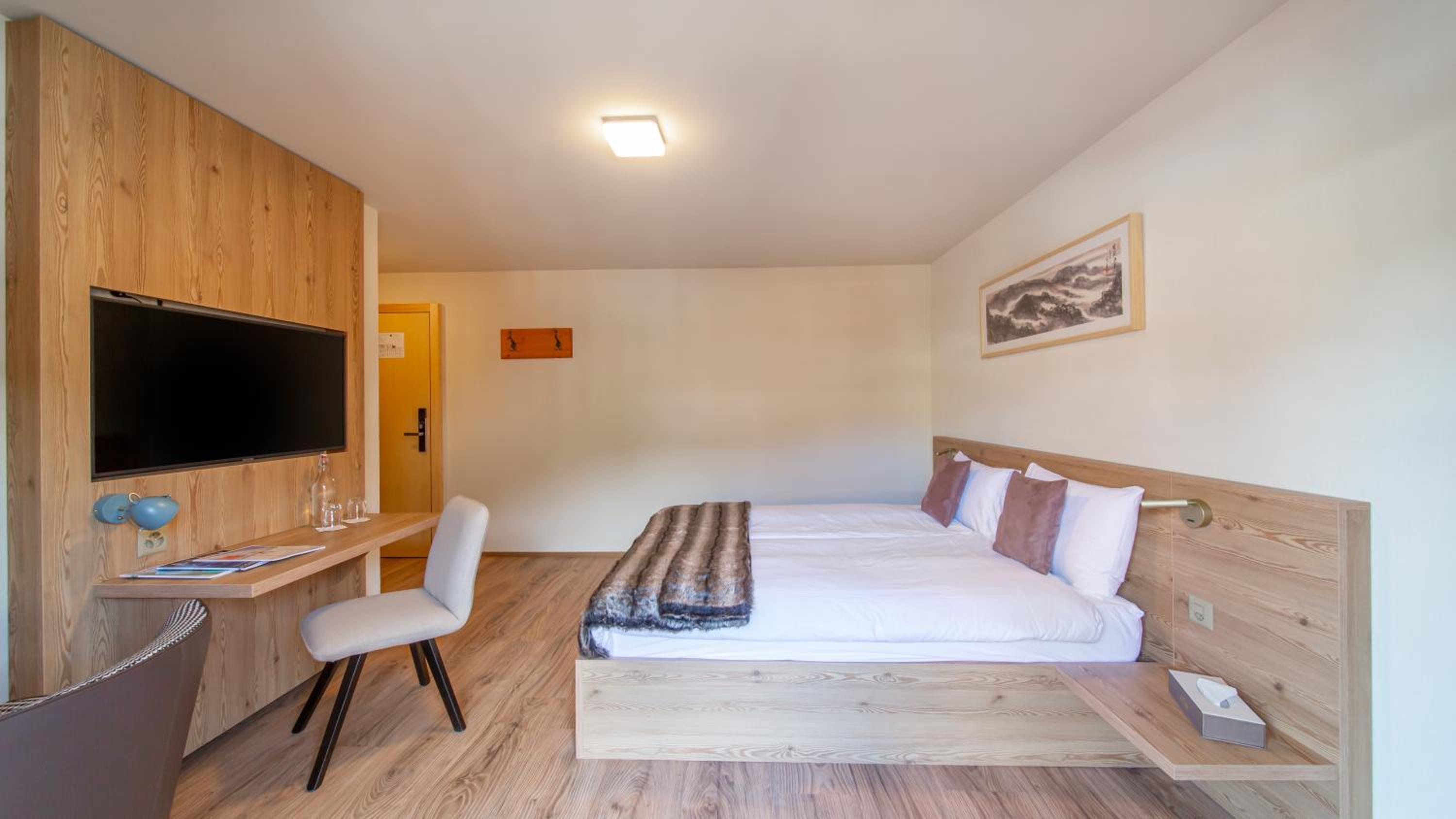 Small Double Room - Photo 7