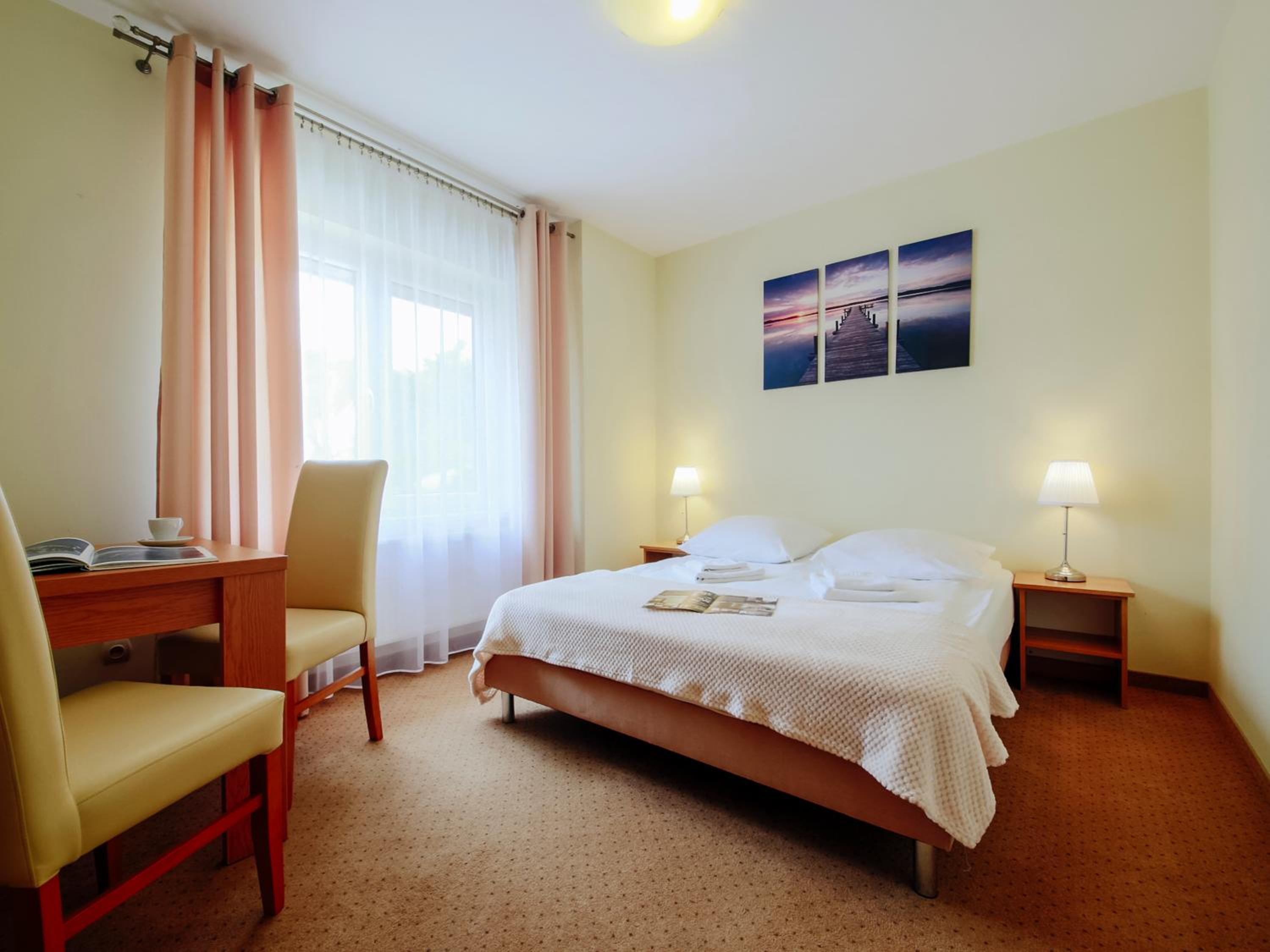 Standard Double Room - Photo 3