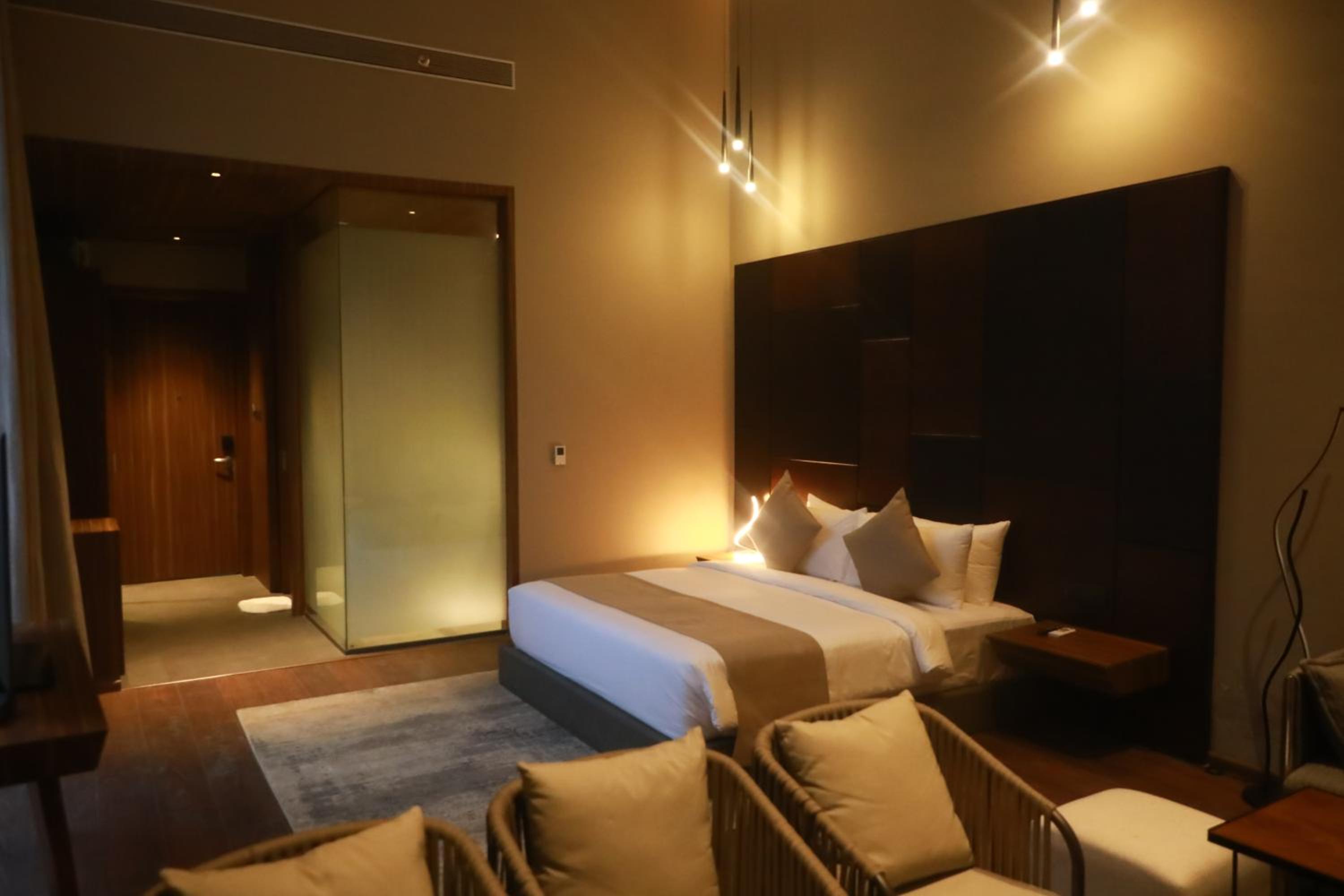 Junior Suite - Photo 11