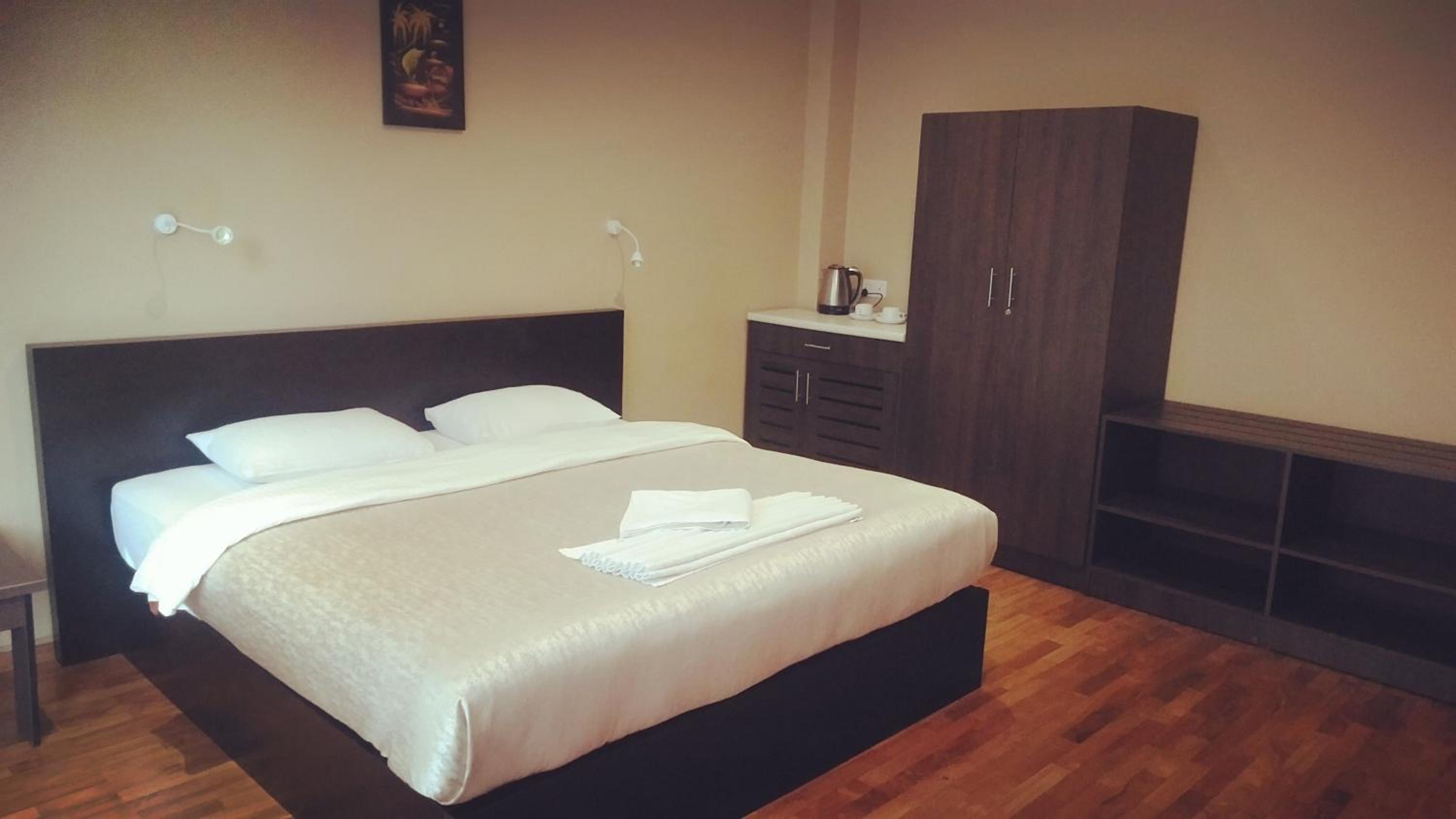 Budget Double Room - Ground Floor photo 1