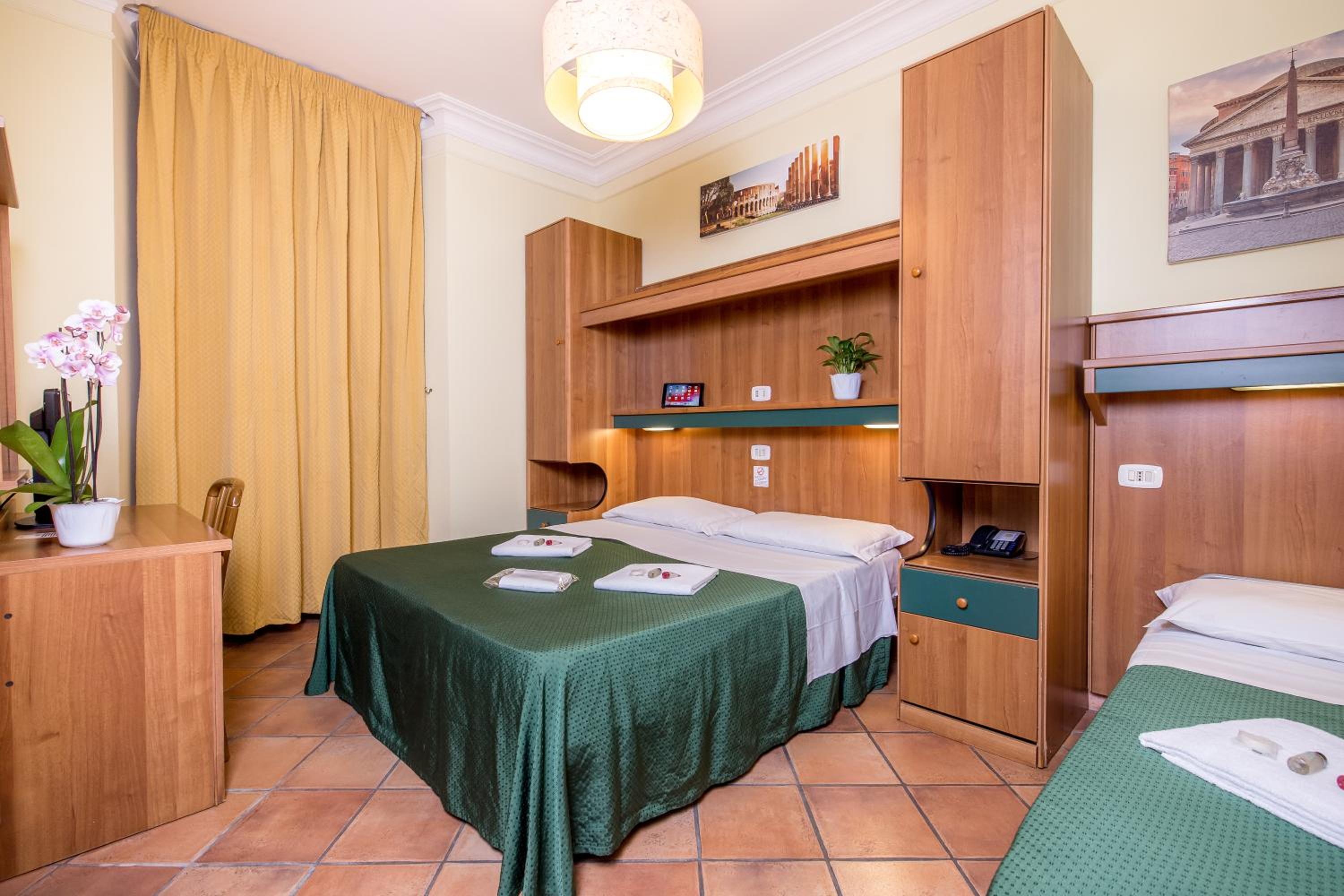 Triple Room photo 3