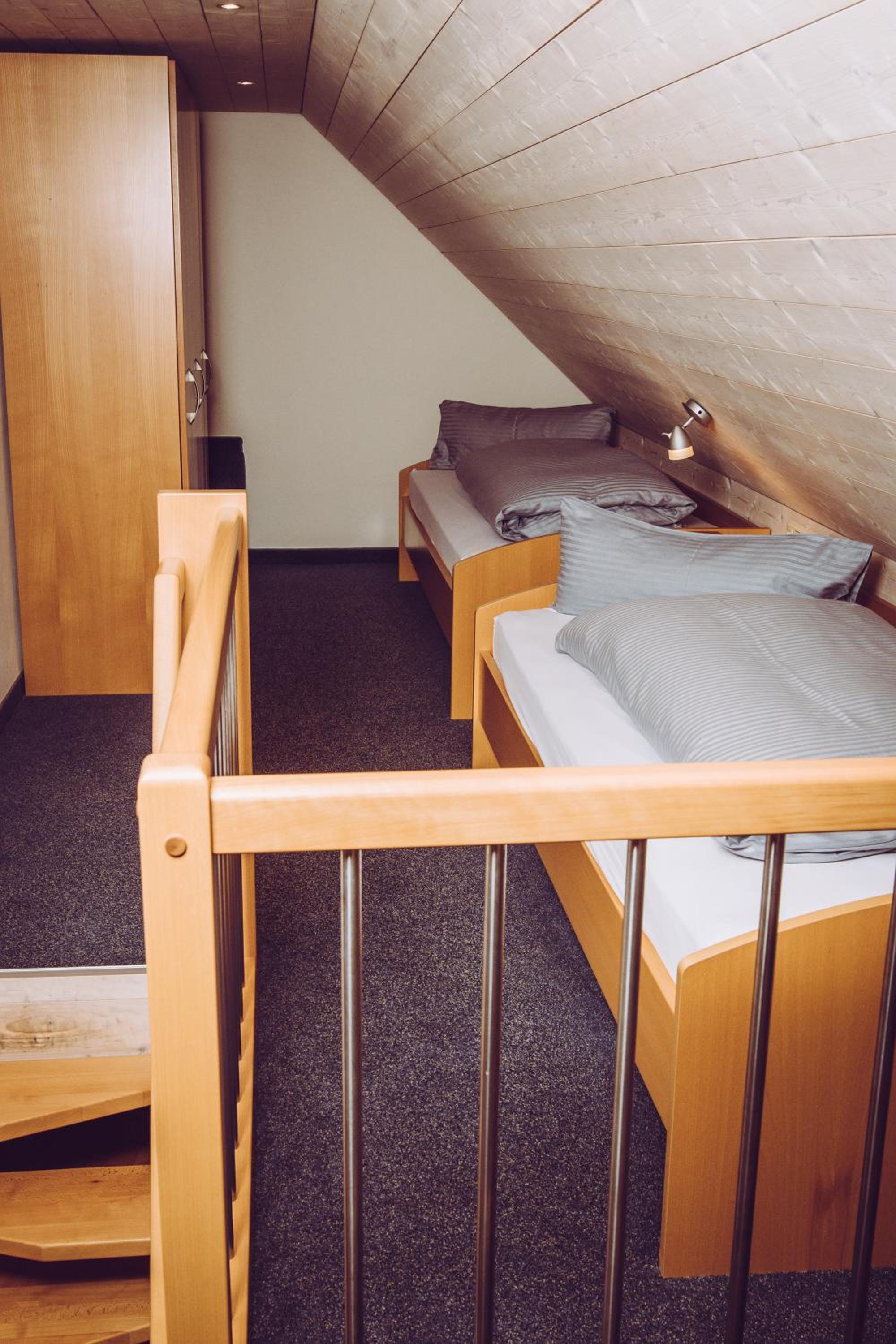 Apartment - Split Level photo 2
