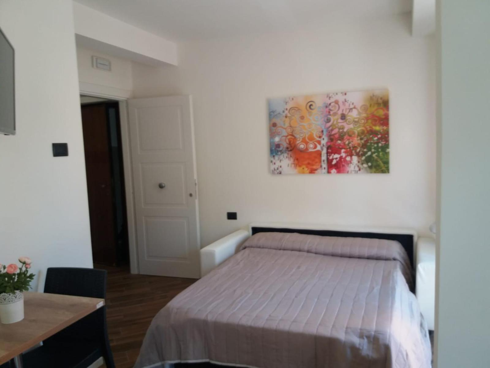 One-Bedroom House photo 3