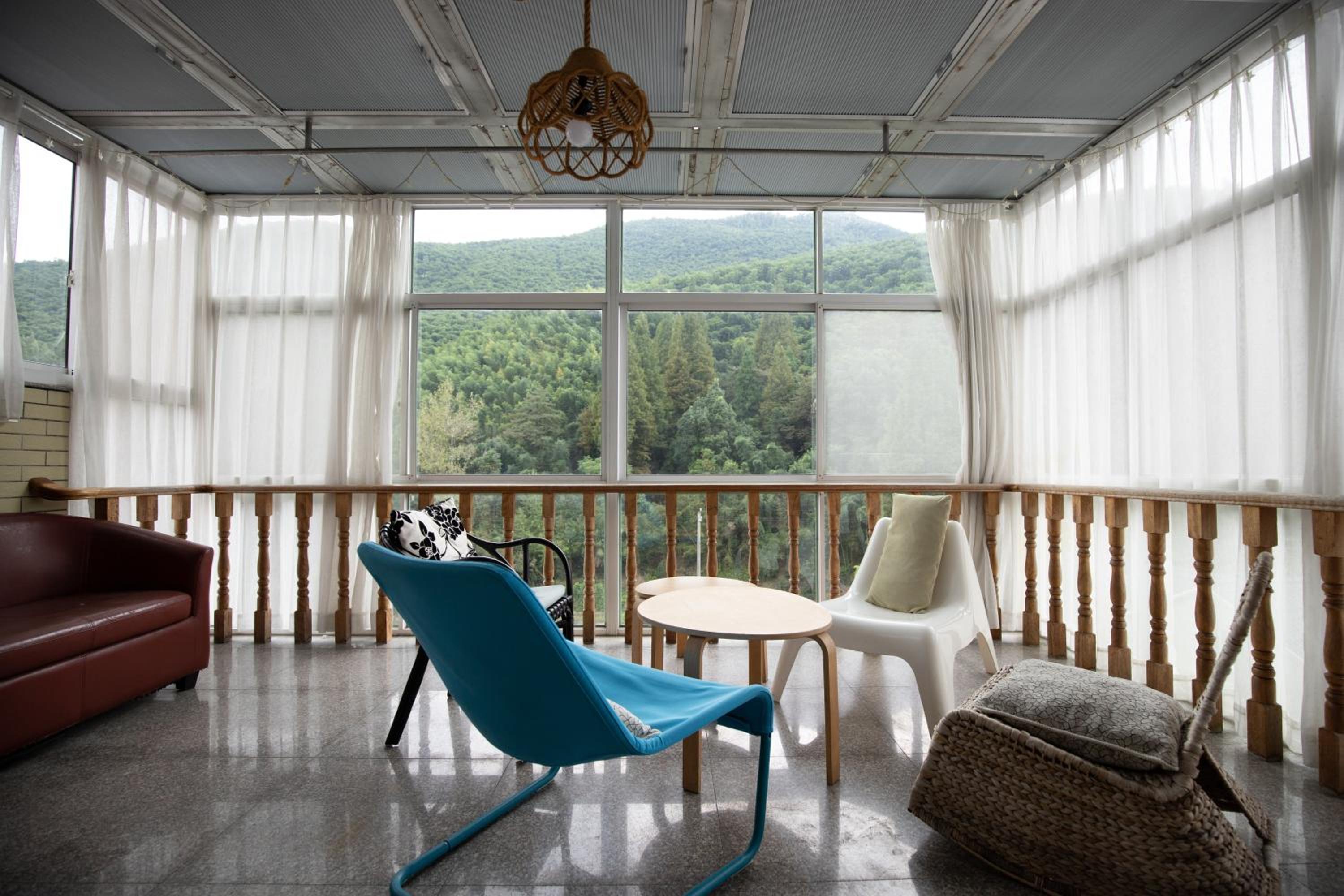 Two-Bedroom Suite with Balcony photo 1