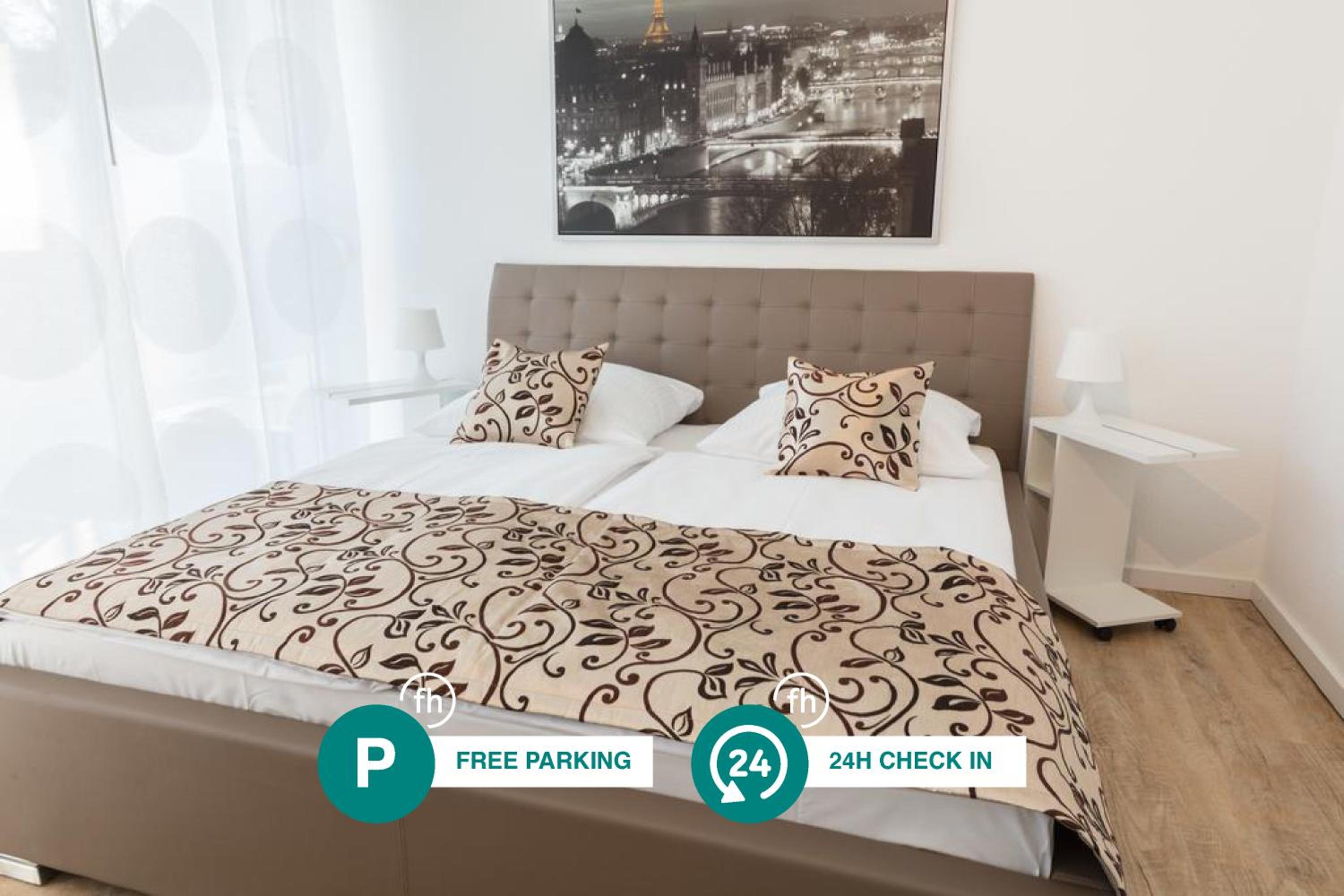 Double Room with Balcony photo 2