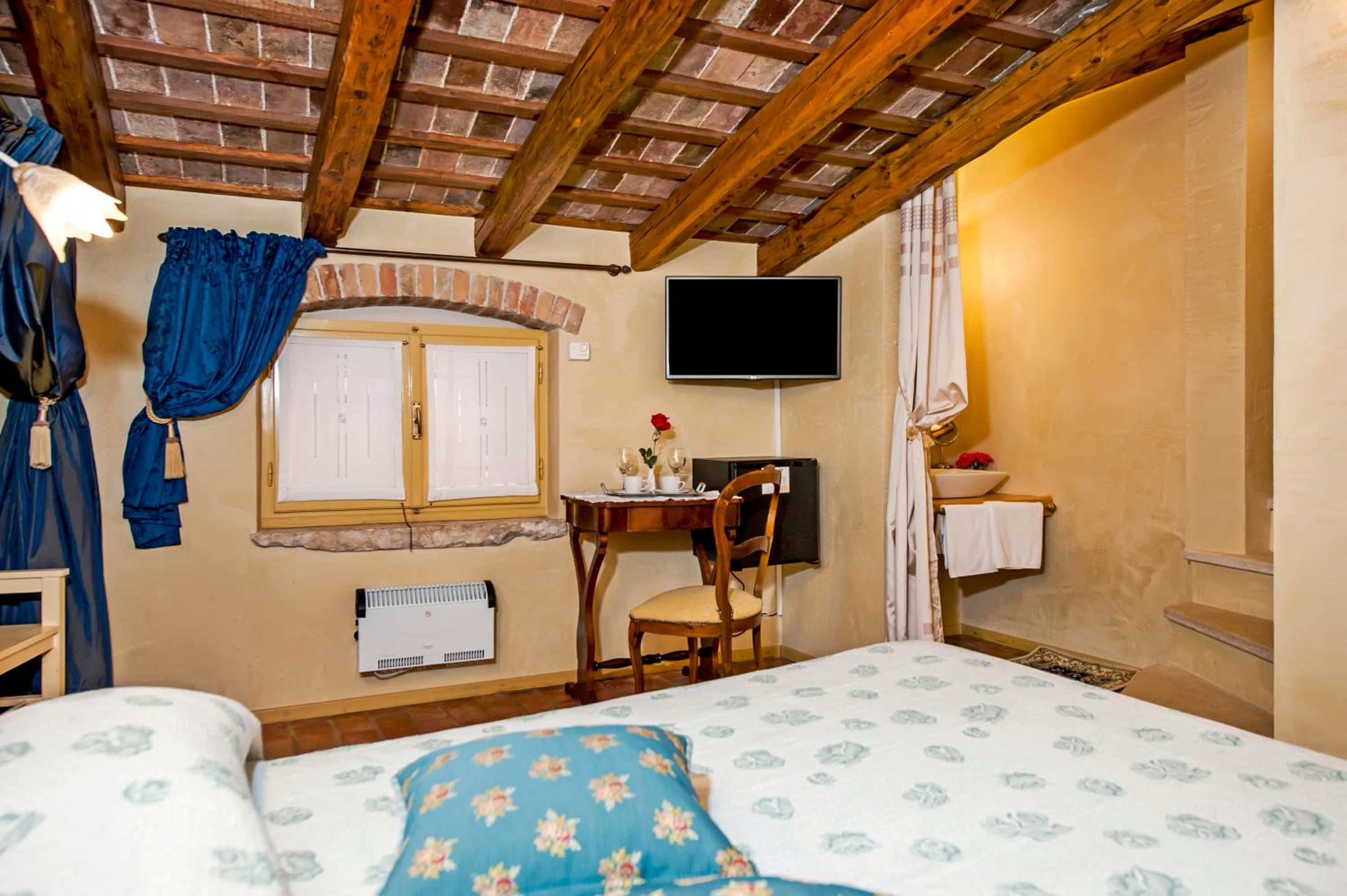 Double Room - Annex Building - Photo 17