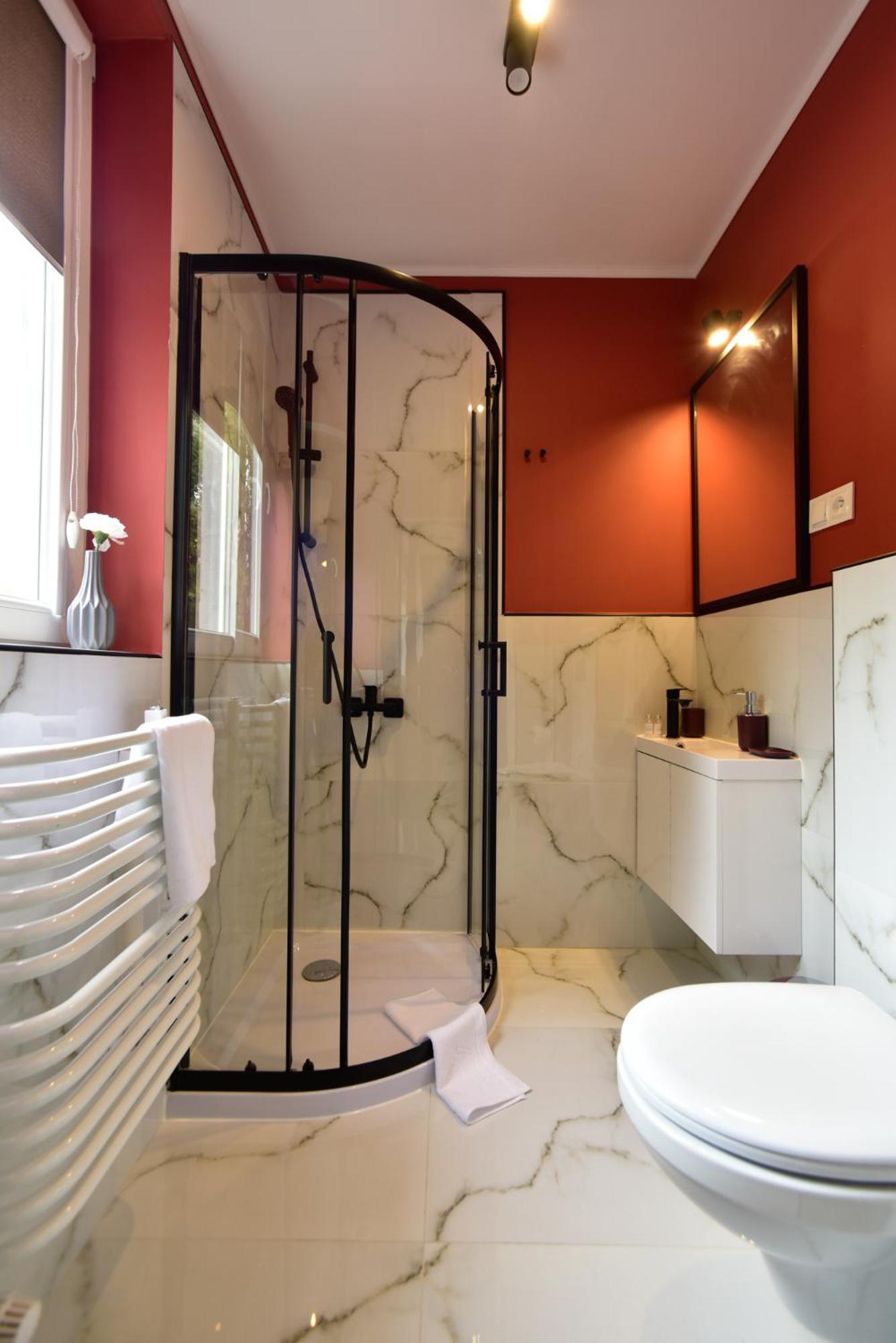 Standard Double Room - Photo 13