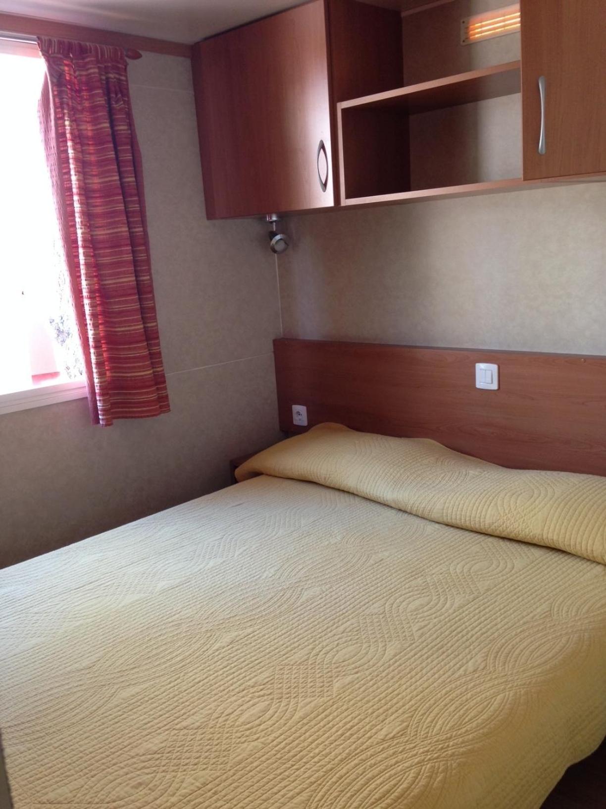 Mobile Home (5 Adults) photo 1