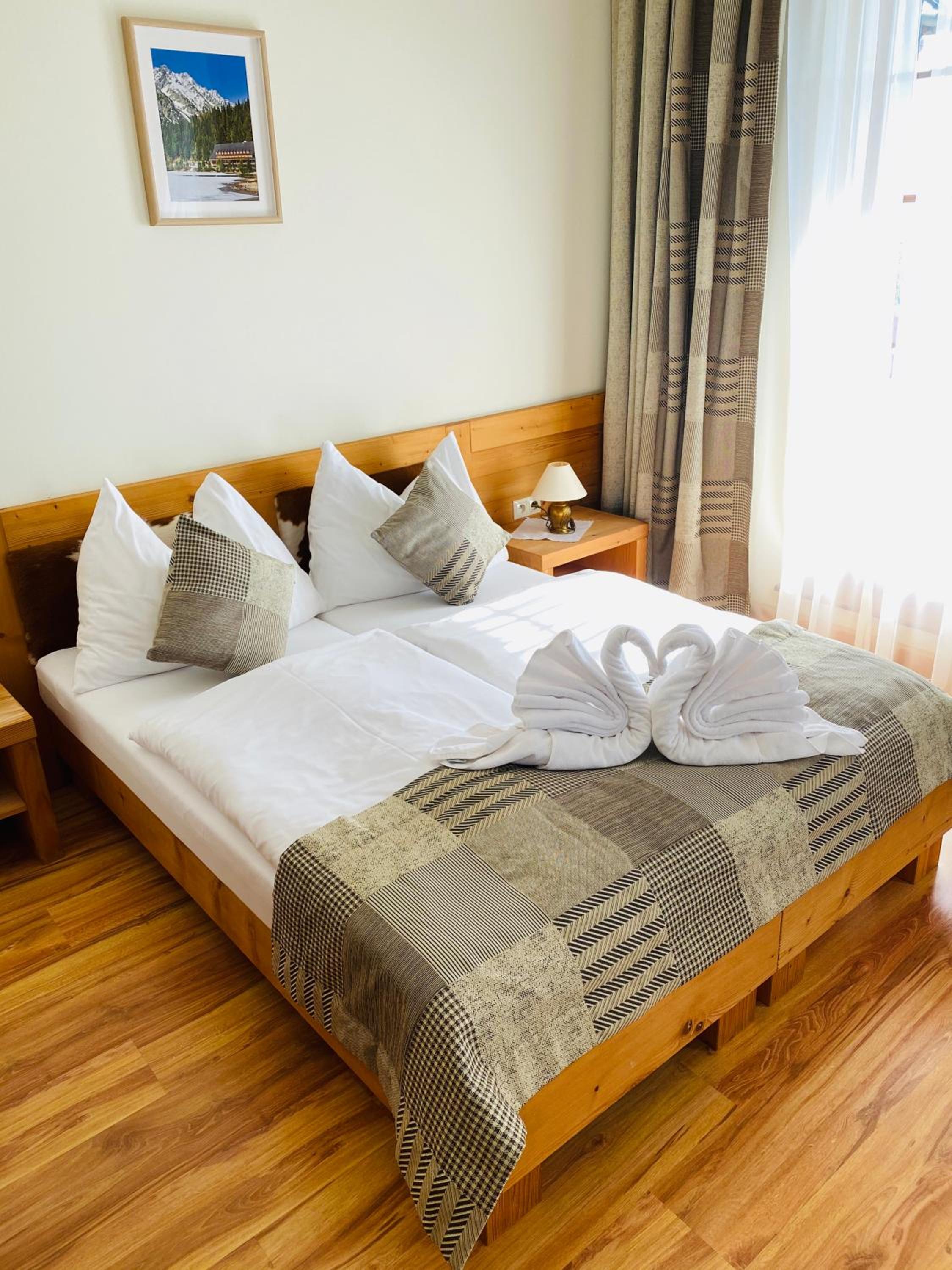 Large Double Room photo 2