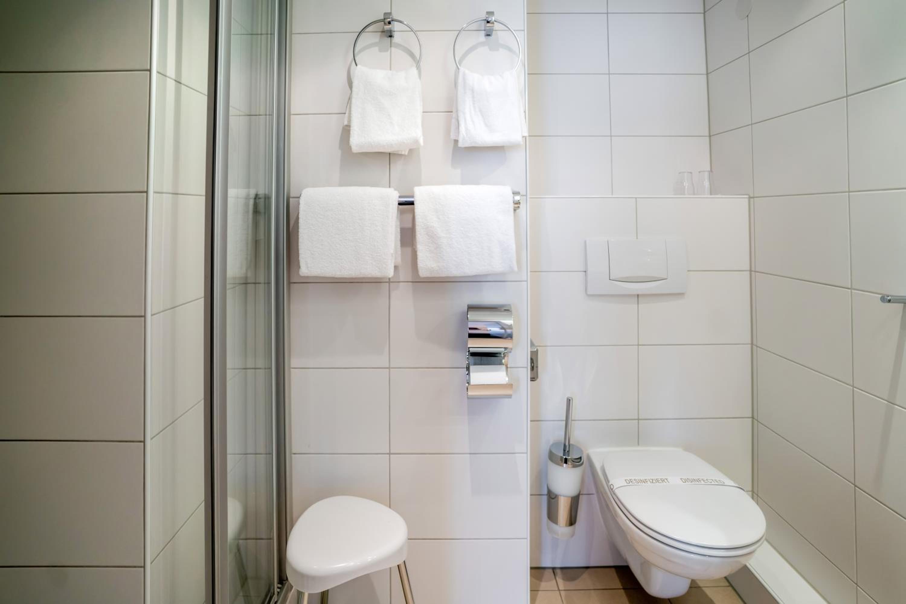 Standard Single Room (no air-condition) - Photo 4