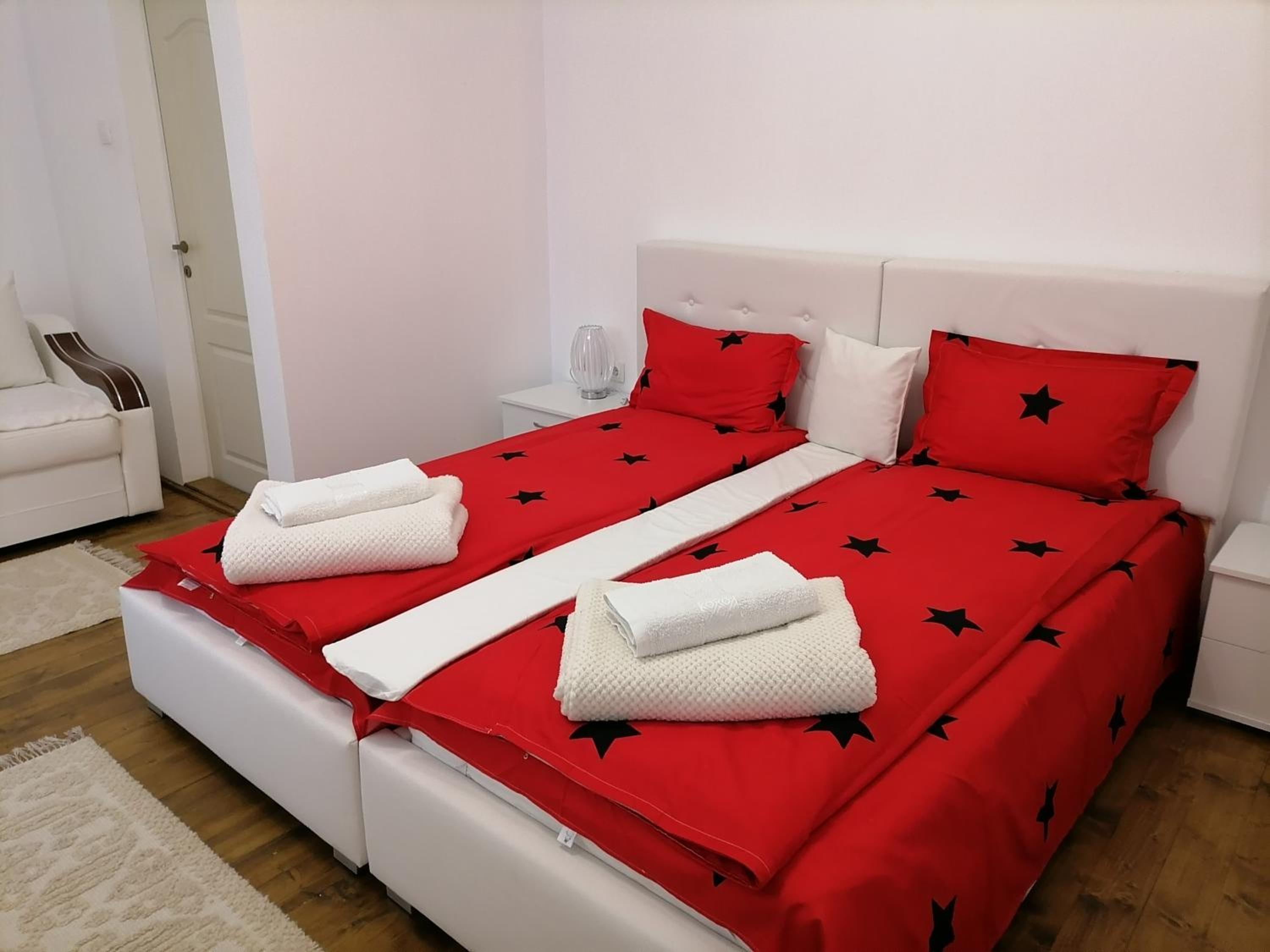 Deluxe Double or Twin Room - Photo 15