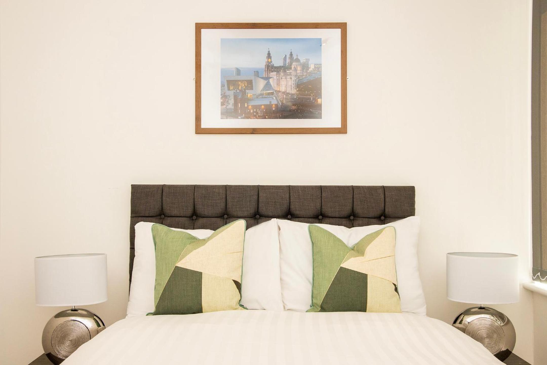 One-Bedroom Apartment - Photo 11