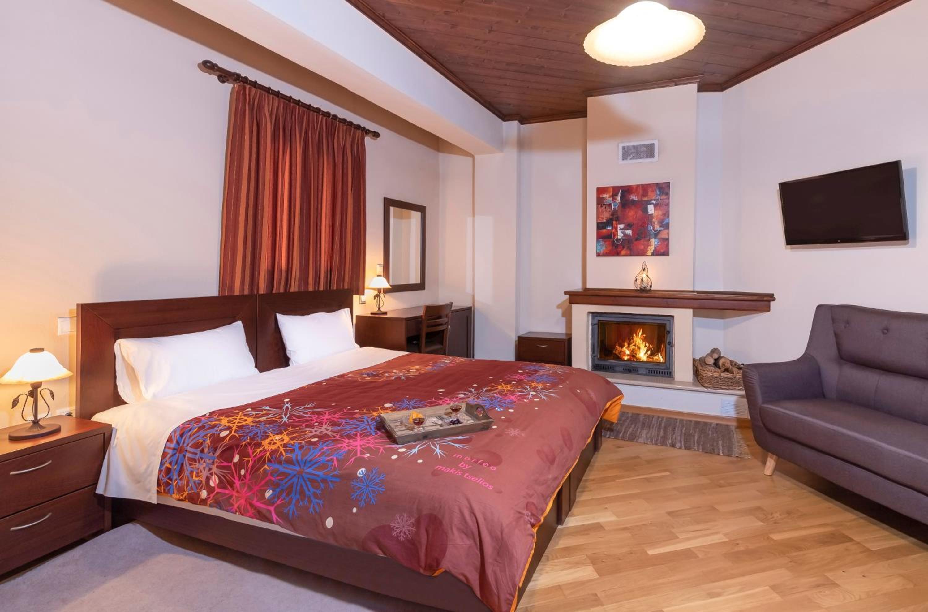 Superior Triple Room photo 3