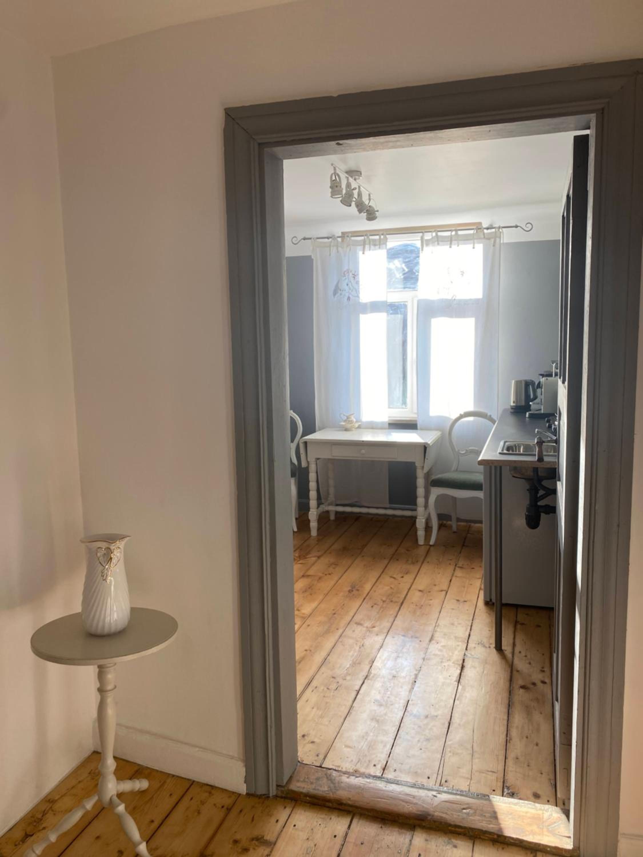 One-Bedroom Apartment - Photo 25