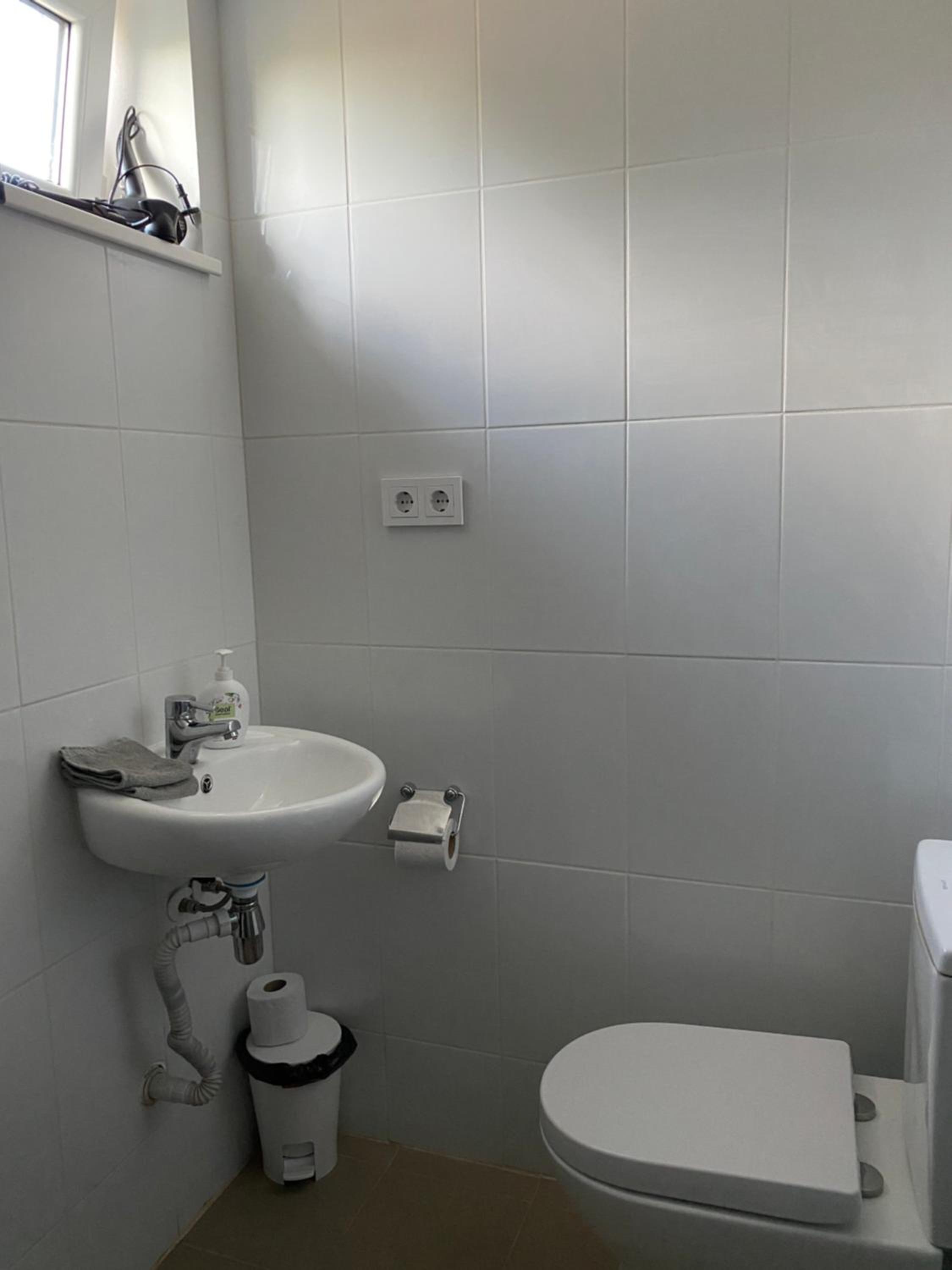 One-Bedroom Apartment - Photo 24