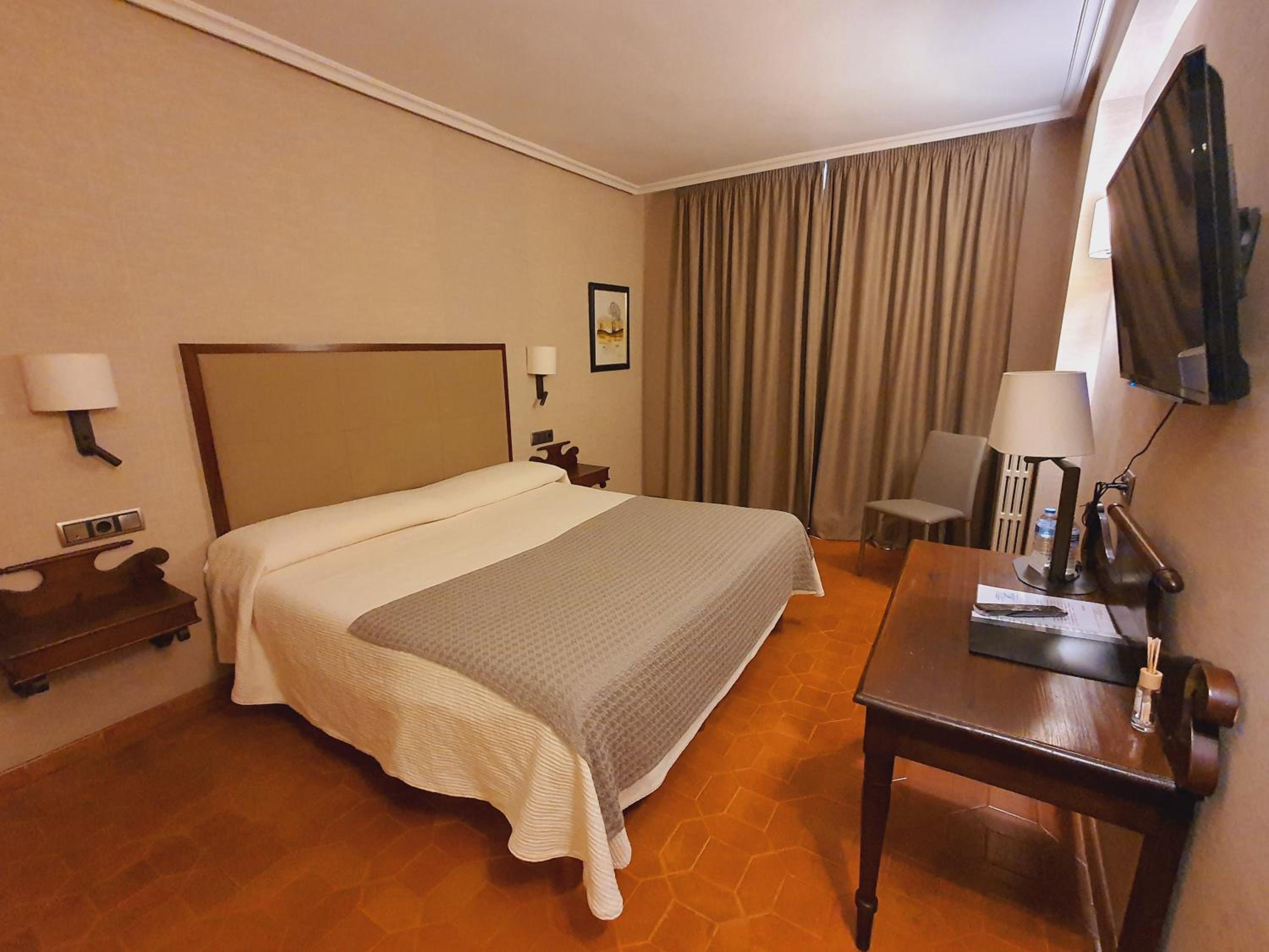 Double Room photo 2