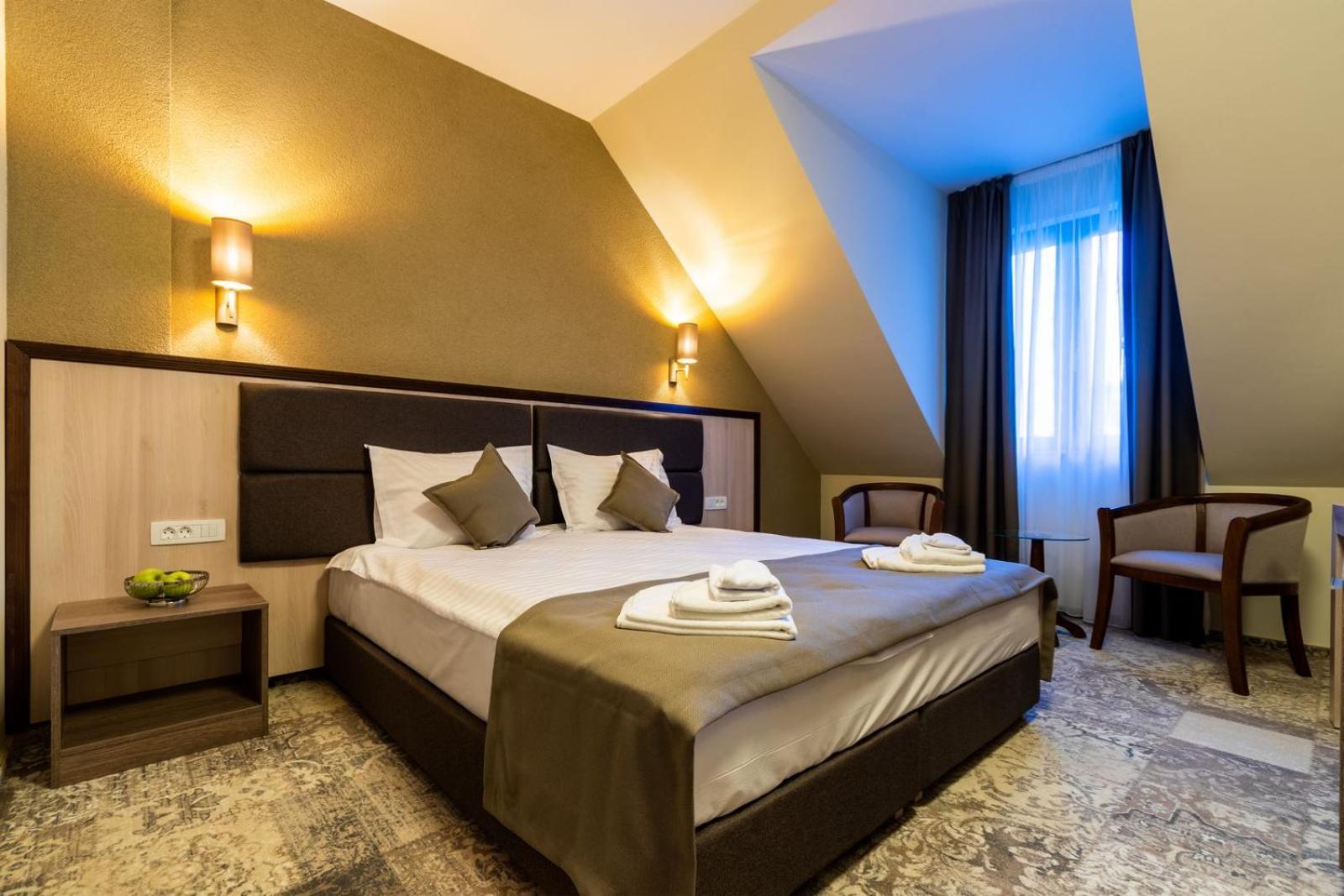 Double or Twin Room - Photo 1