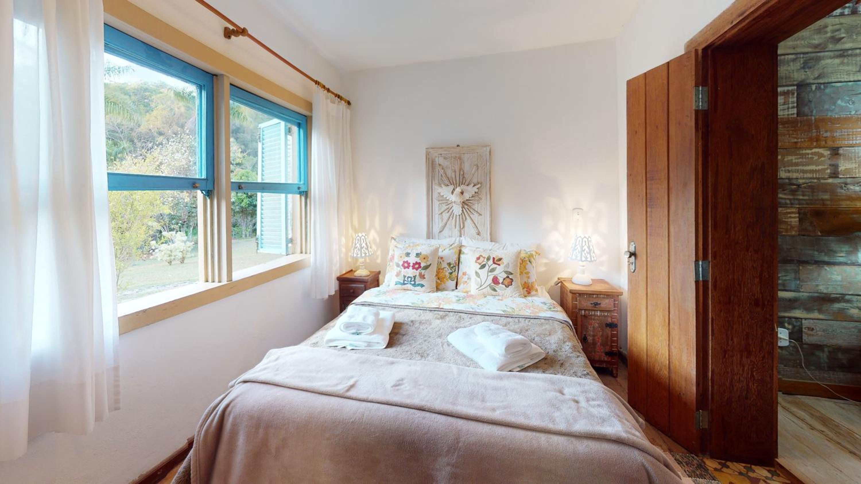 Double Room with Private External Bathroom photo 1