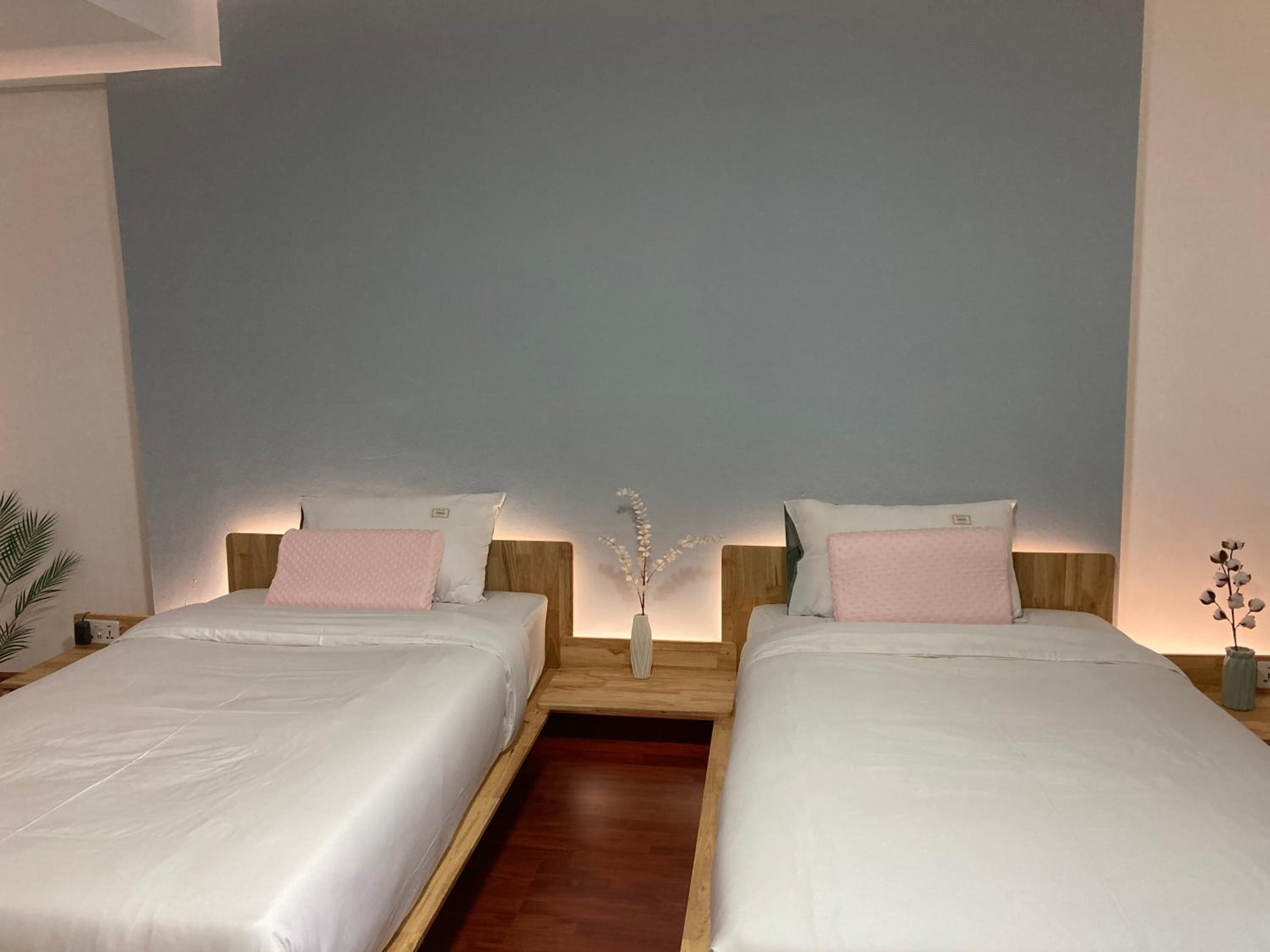 Twin Room with Terrace - Photo 9