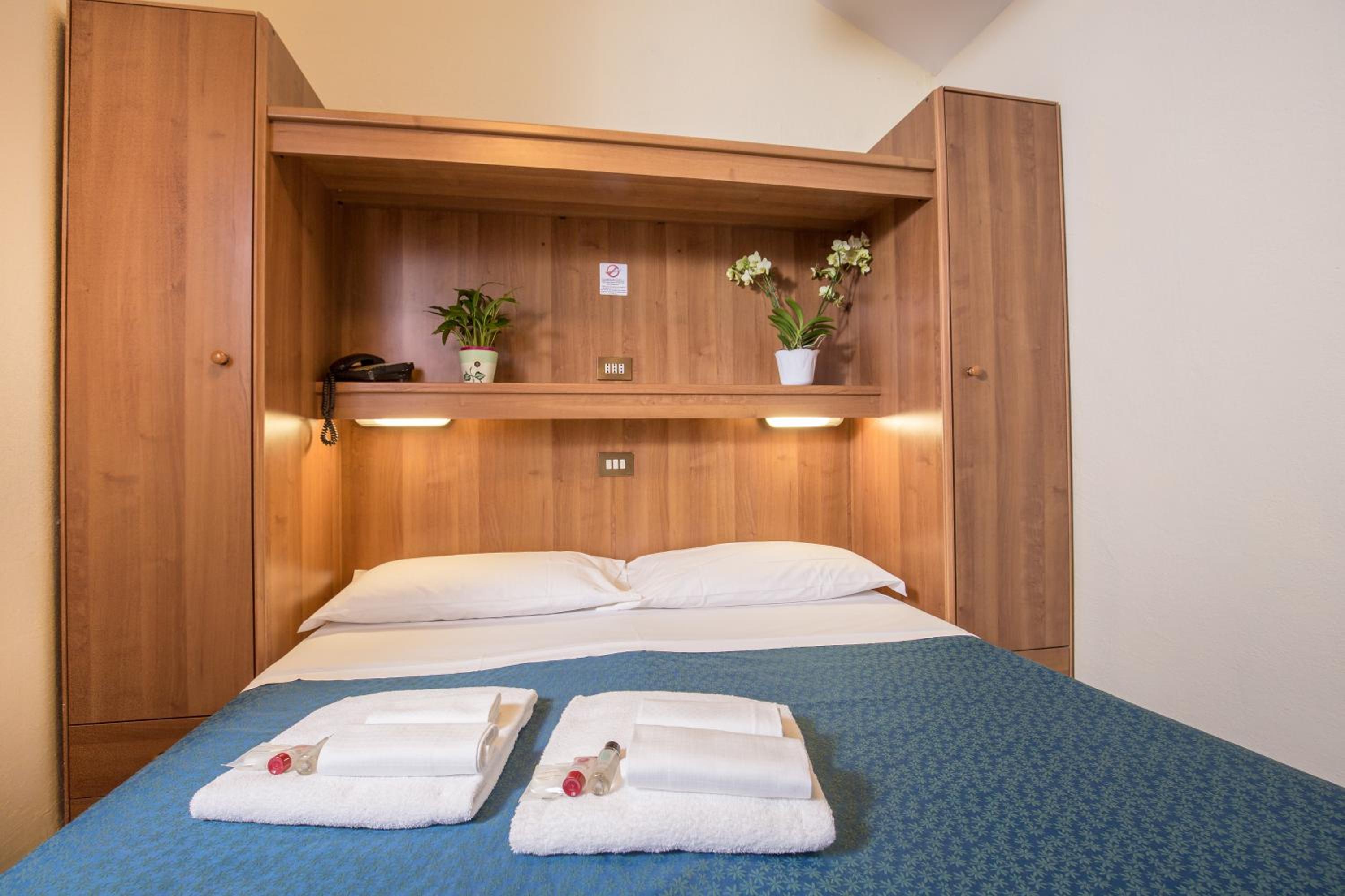 Economy Single Room photo 2