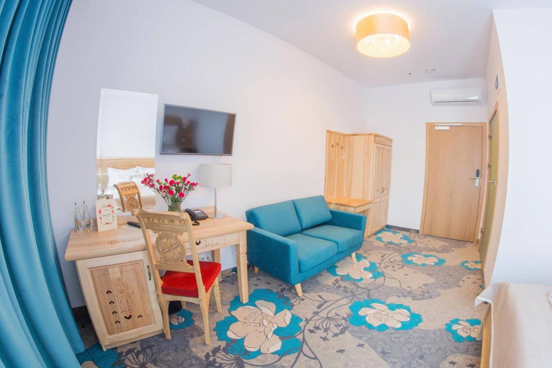 Double Room - Photo 2
