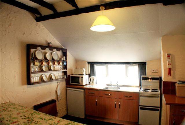 Three-Bedroom Cottage with Garden View photo 2