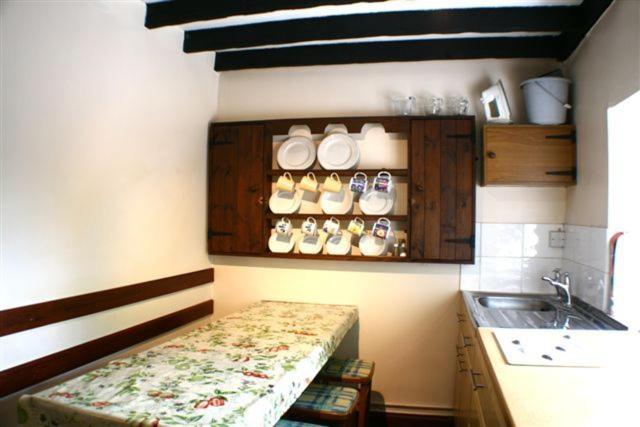 Three-Bedroom Cottage photo 2