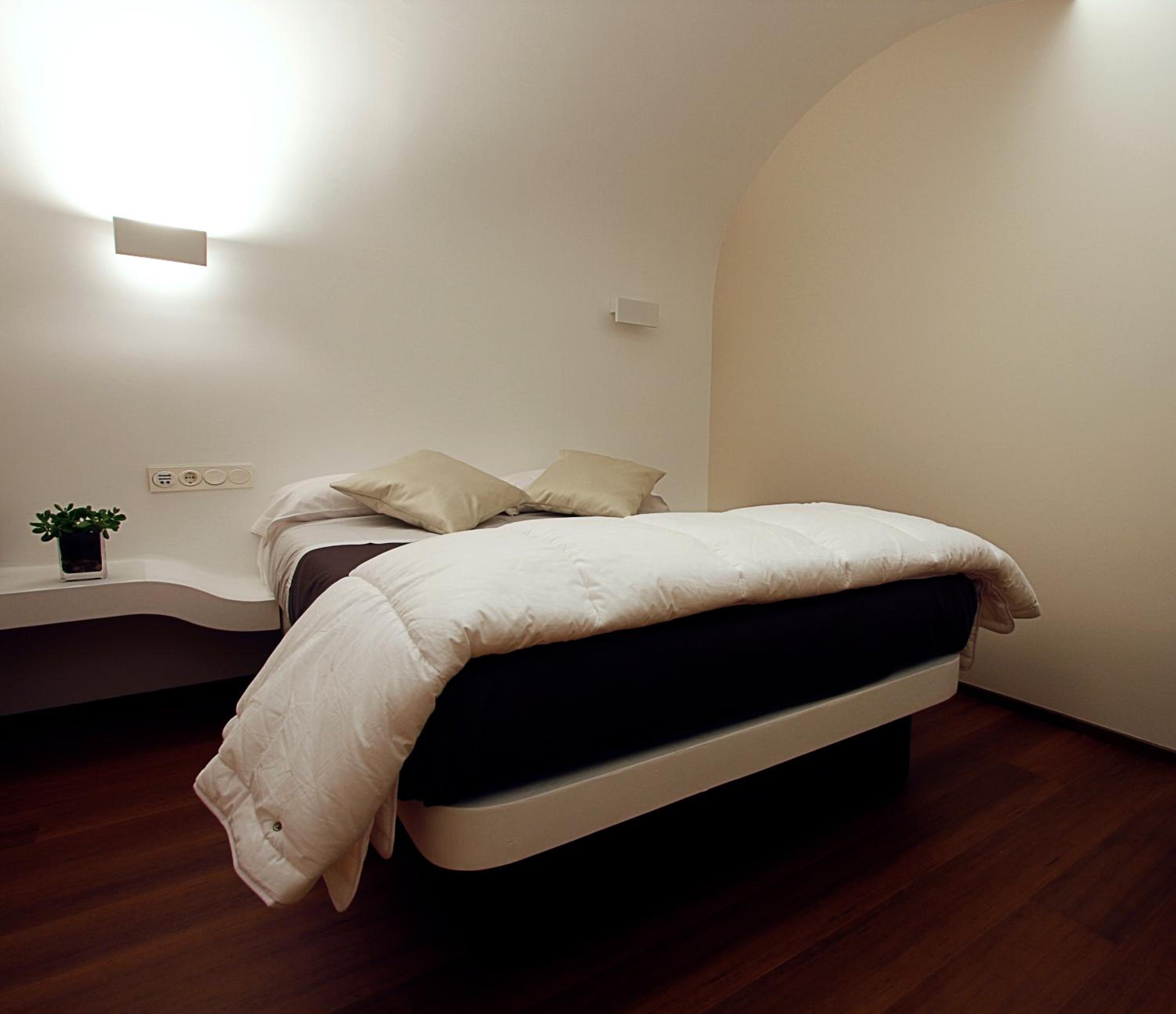 Double Room with Balcony photo 3
