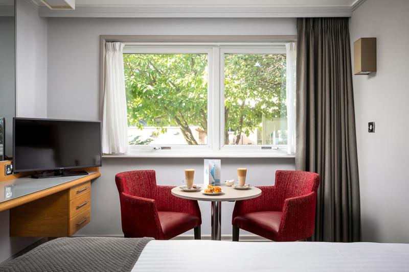 Classic Twin Room - Photo 4