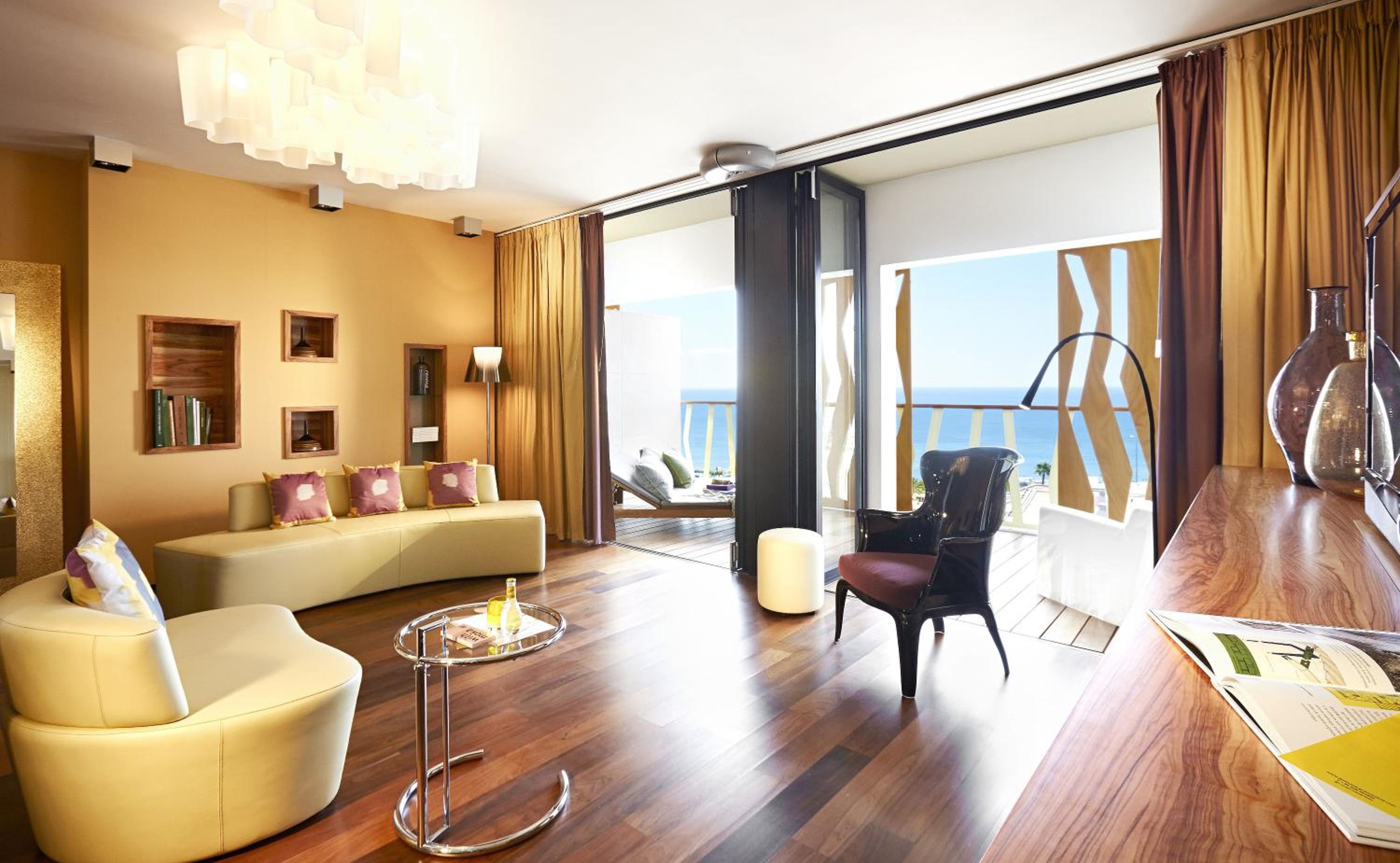 Sky Suite
