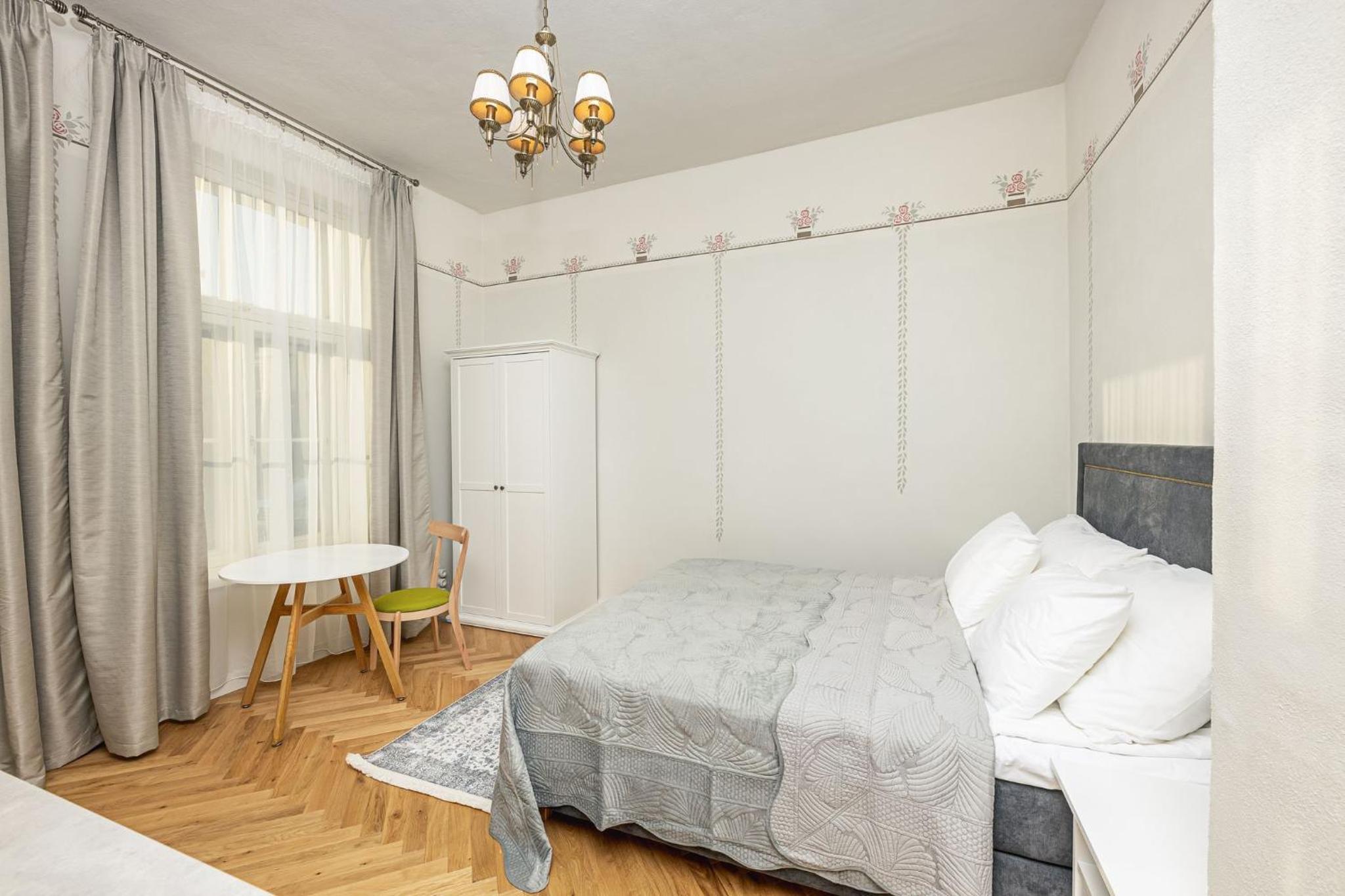 Deluxe Double Room - Photo 1
