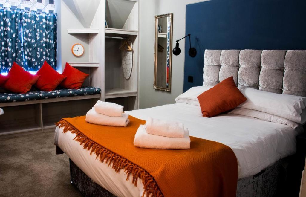 Double Room - Photo 5
