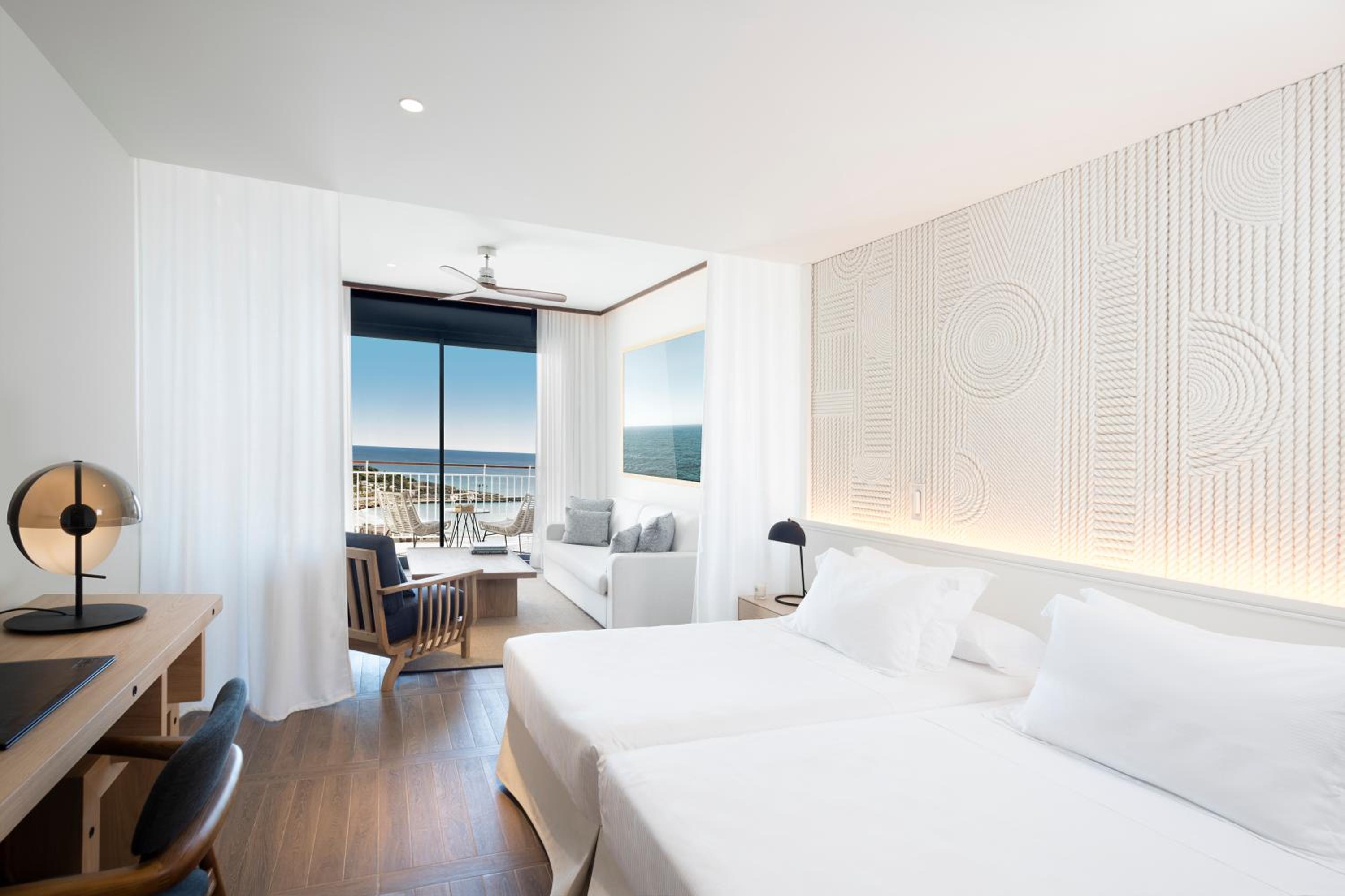 Junior Suite Mare (2 Adults) - Photo 2