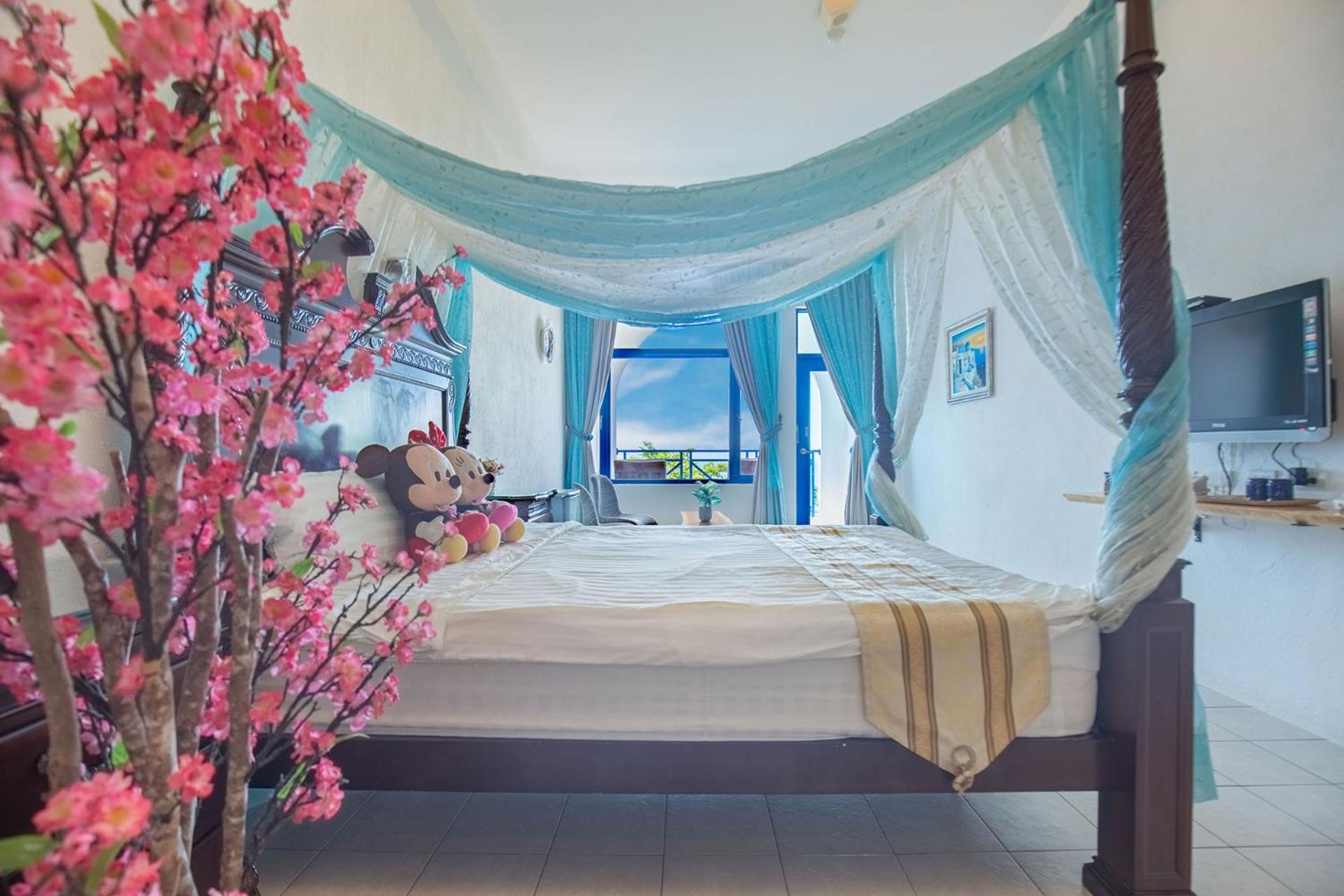 Queen Room with Sea View photo 1