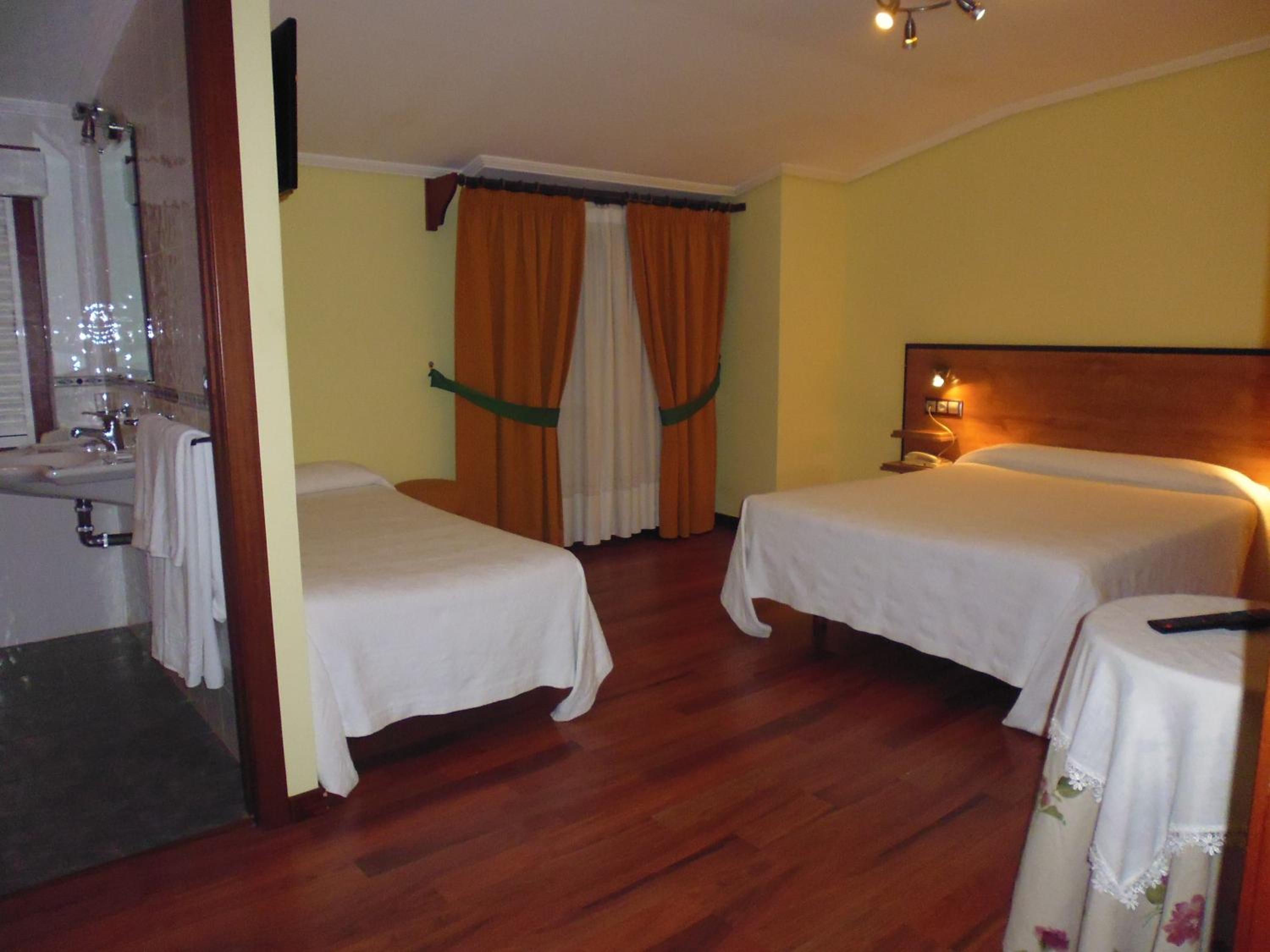 Triple Room - Photo 4