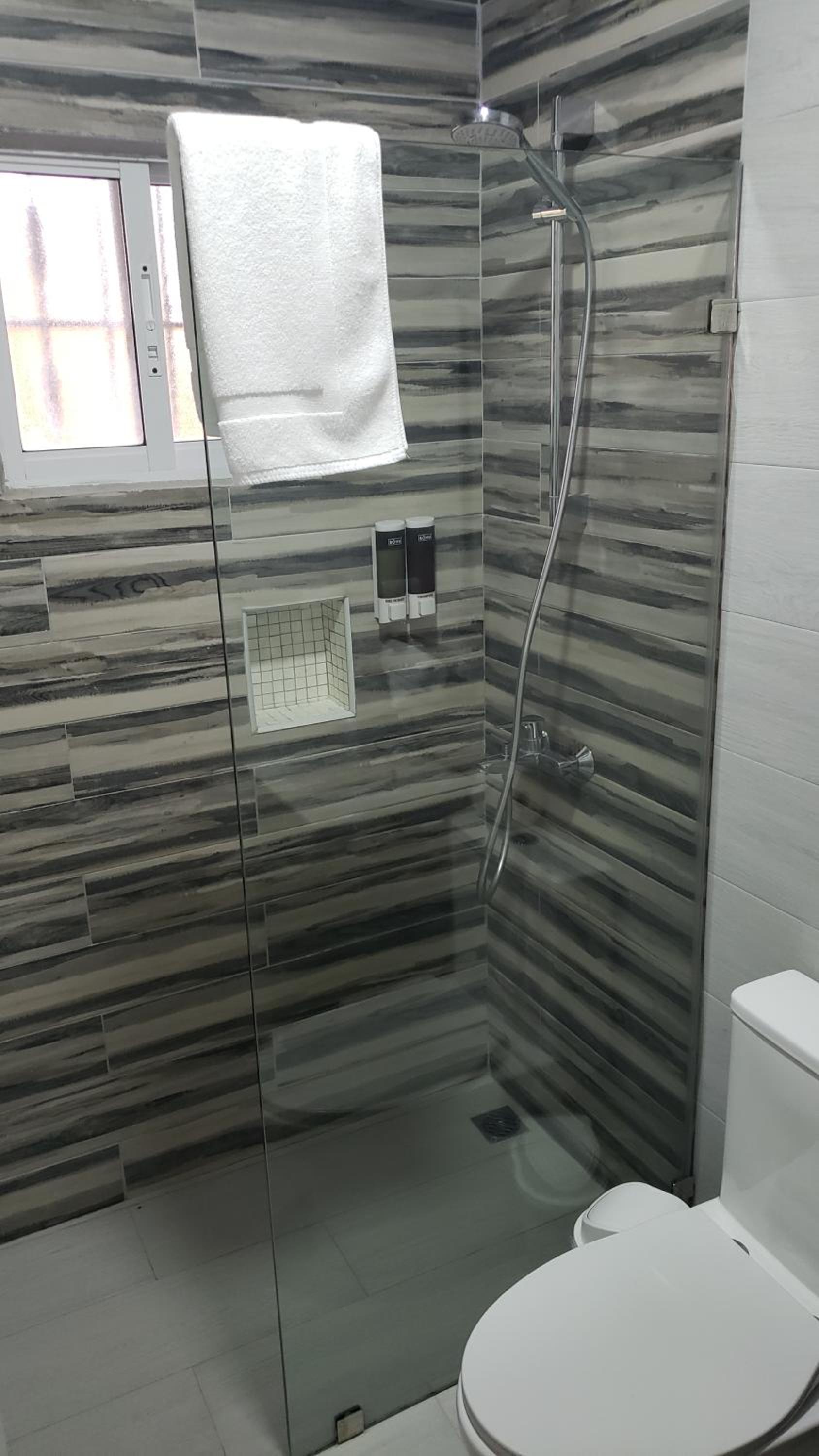 Deluxe Triple Room photo 2