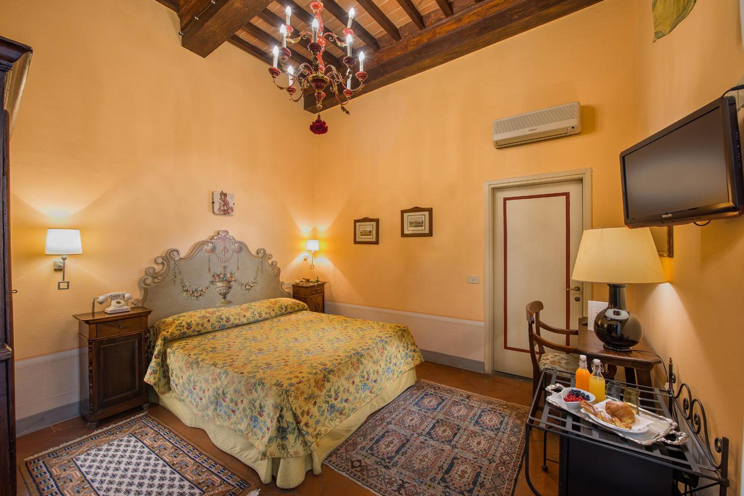Double Room - Photo 1