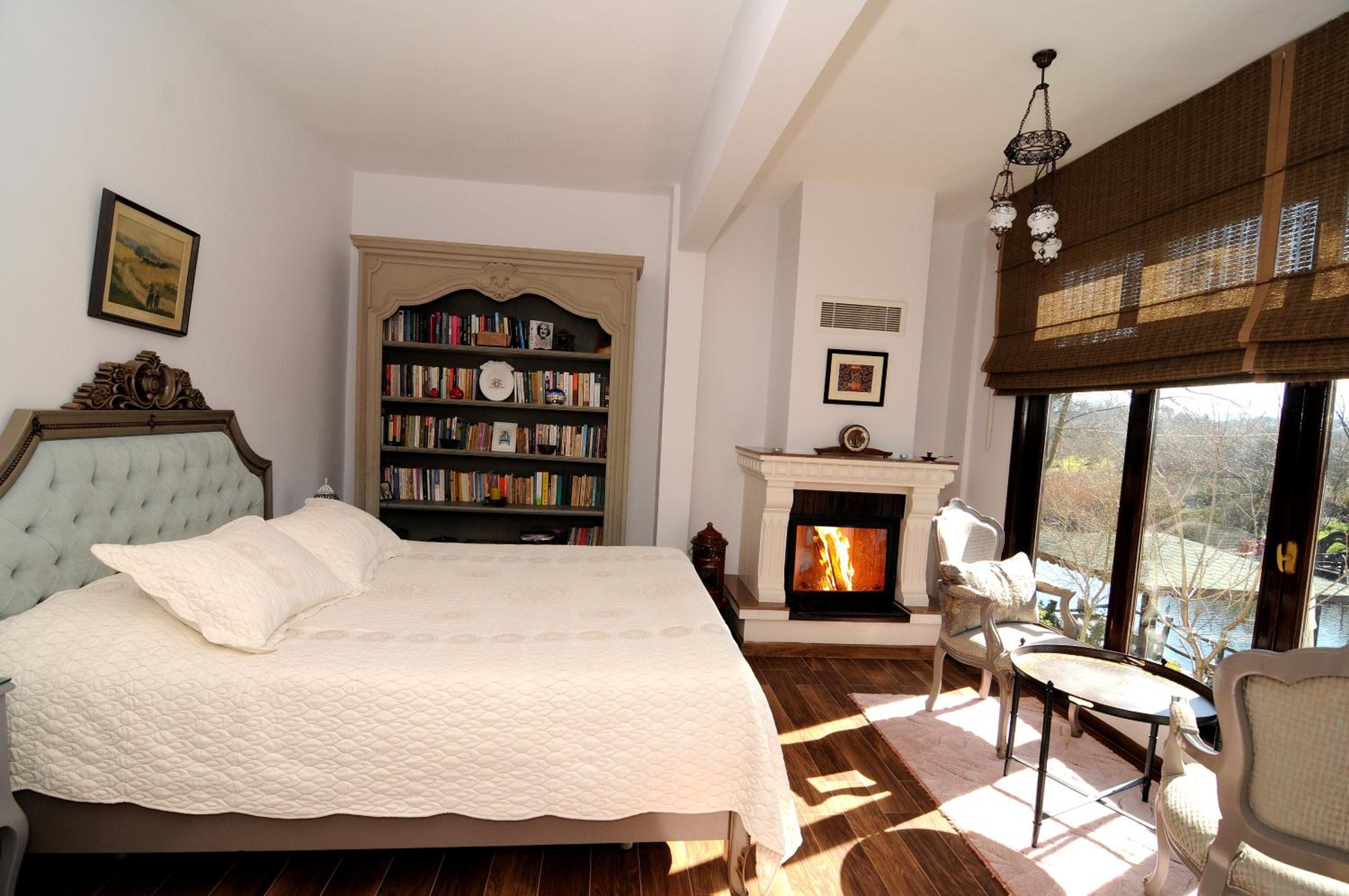 Suite with Whirlpool - Photo 5
