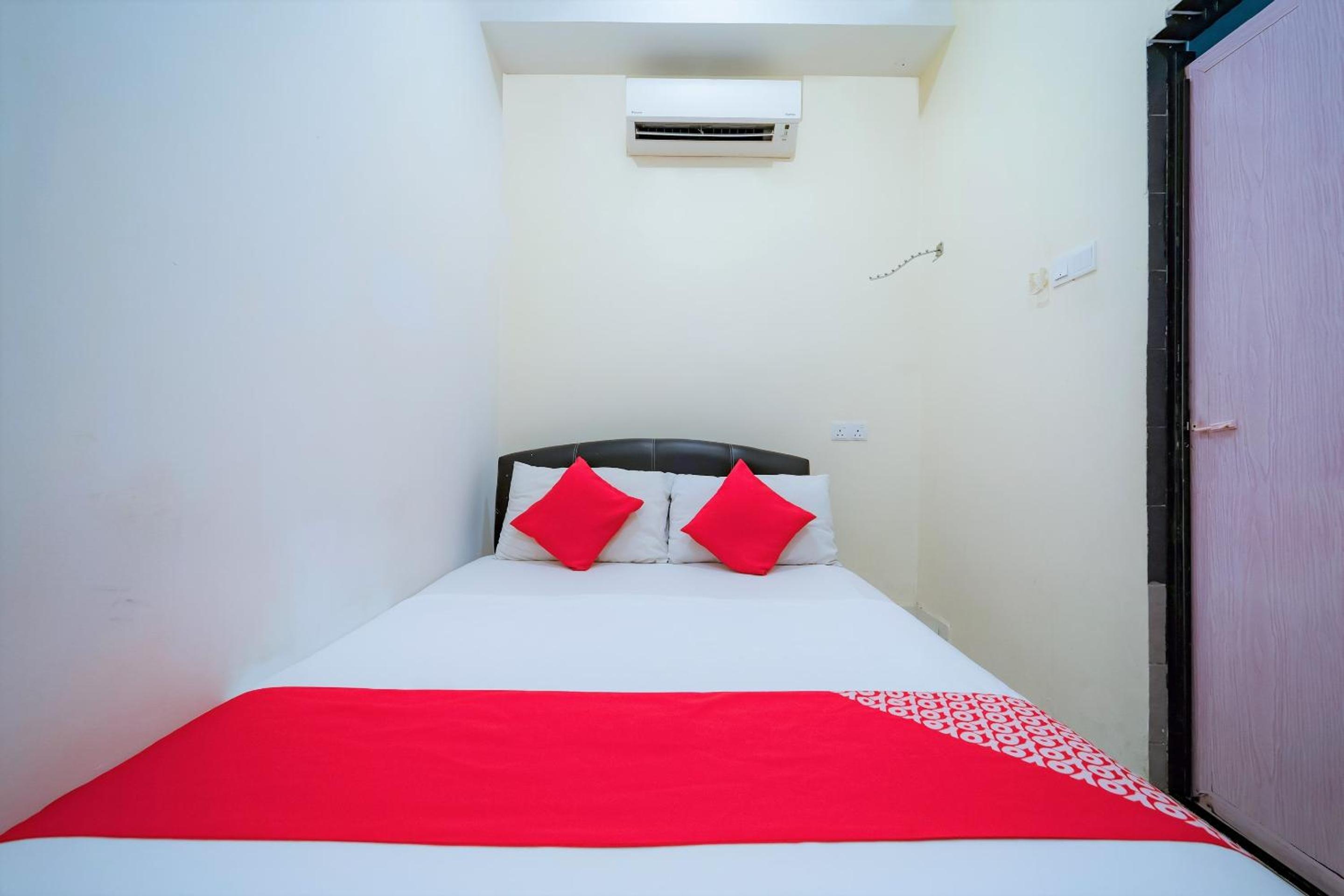Standard Double Room - Photo 4