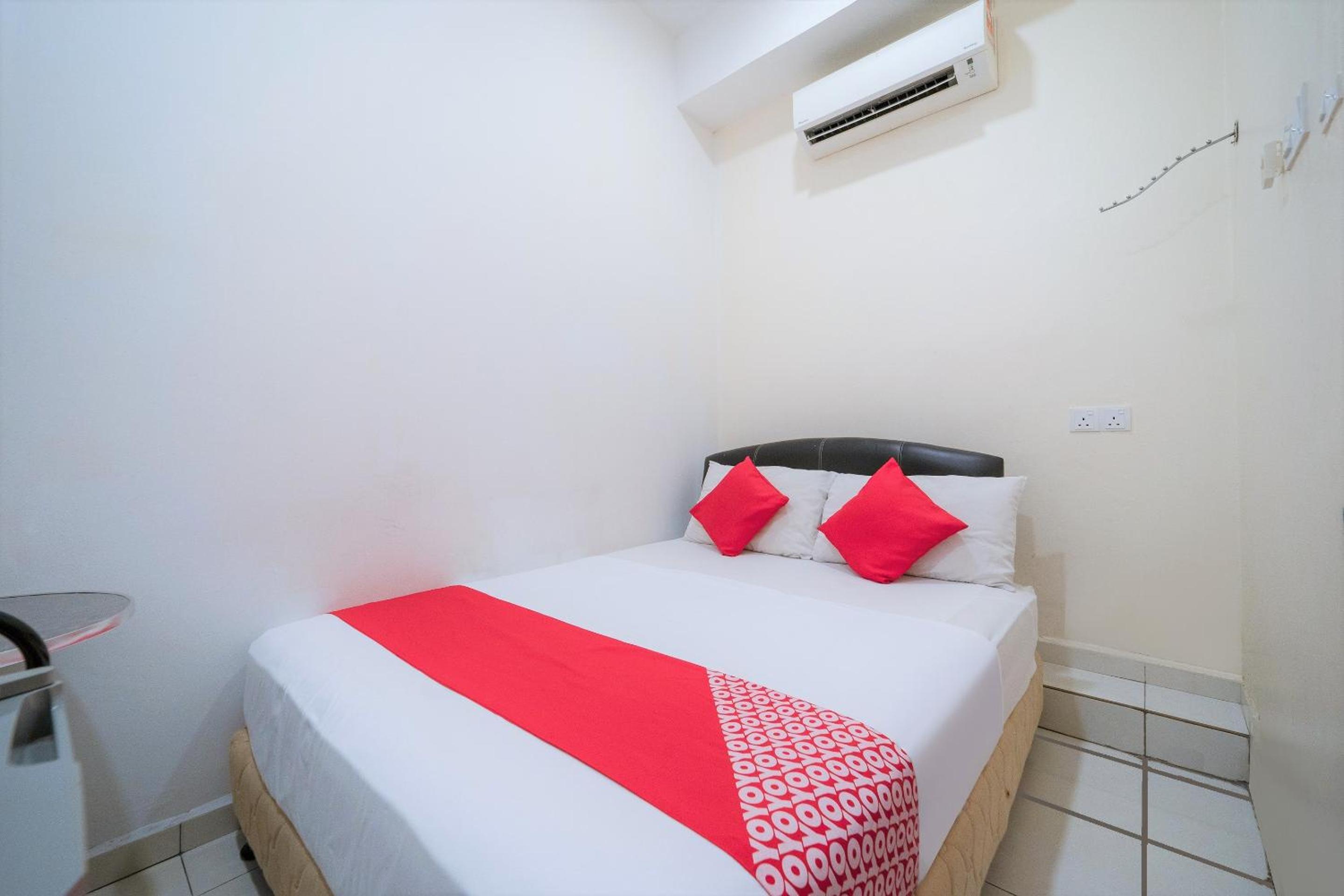 Standard Double Room - Photo 5